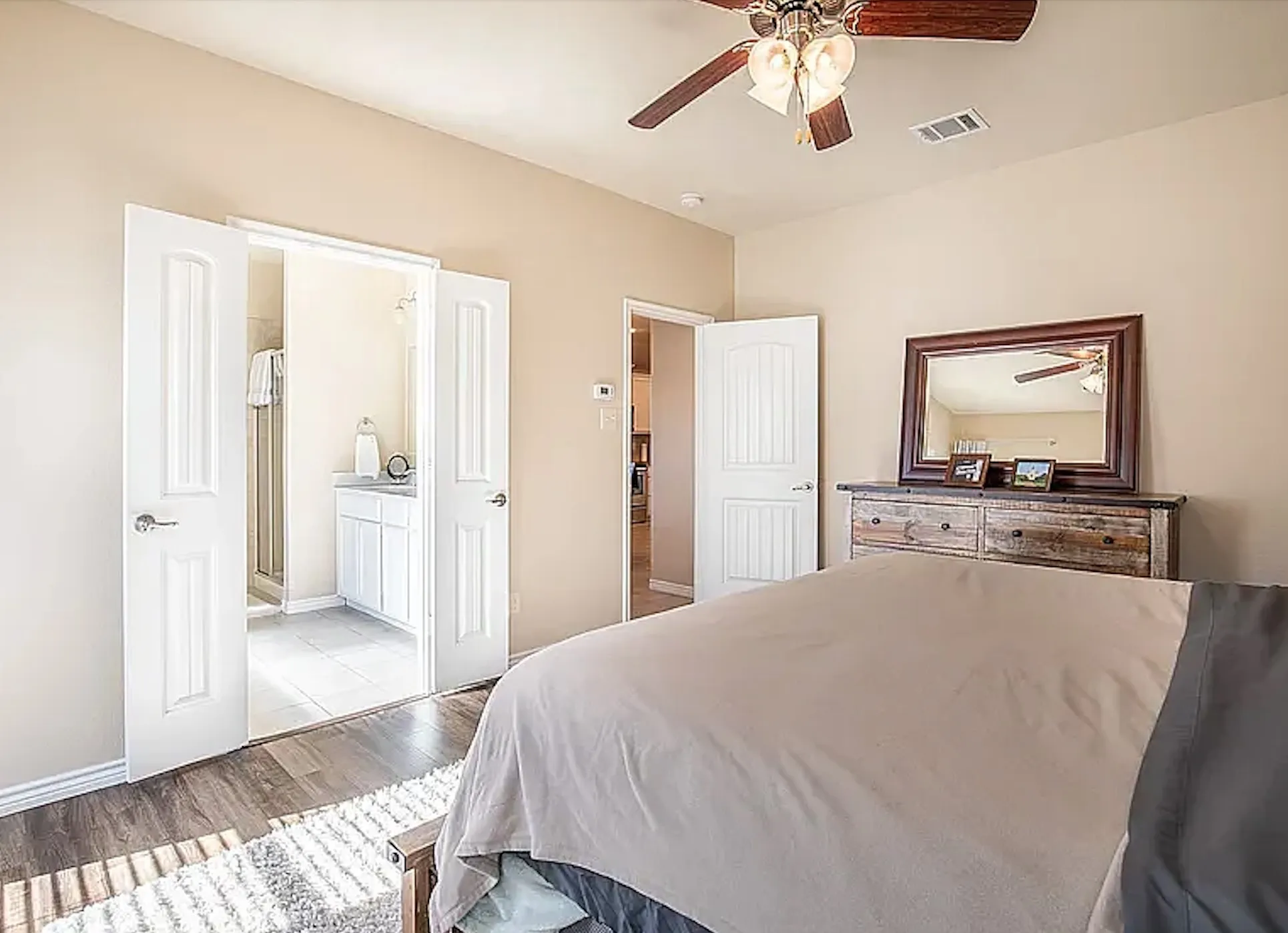 Single Family Residence For Sale in Denton County , 8800 Deadwood Lane, Aubrey, Texas 76227, 3 Bedroom, 2 Bathroom, 2 Garage spaces, 1,407 Sqft, built in 2016, mls#21349160, Real Estate Agent in Aubrey, Homes For Sale in Denton county, Homes For Sale in Aubrey, Realtor in Aubrey Texas, Real Estate Brokerage Independent Realty Texas, Luminita Cordes Realtor