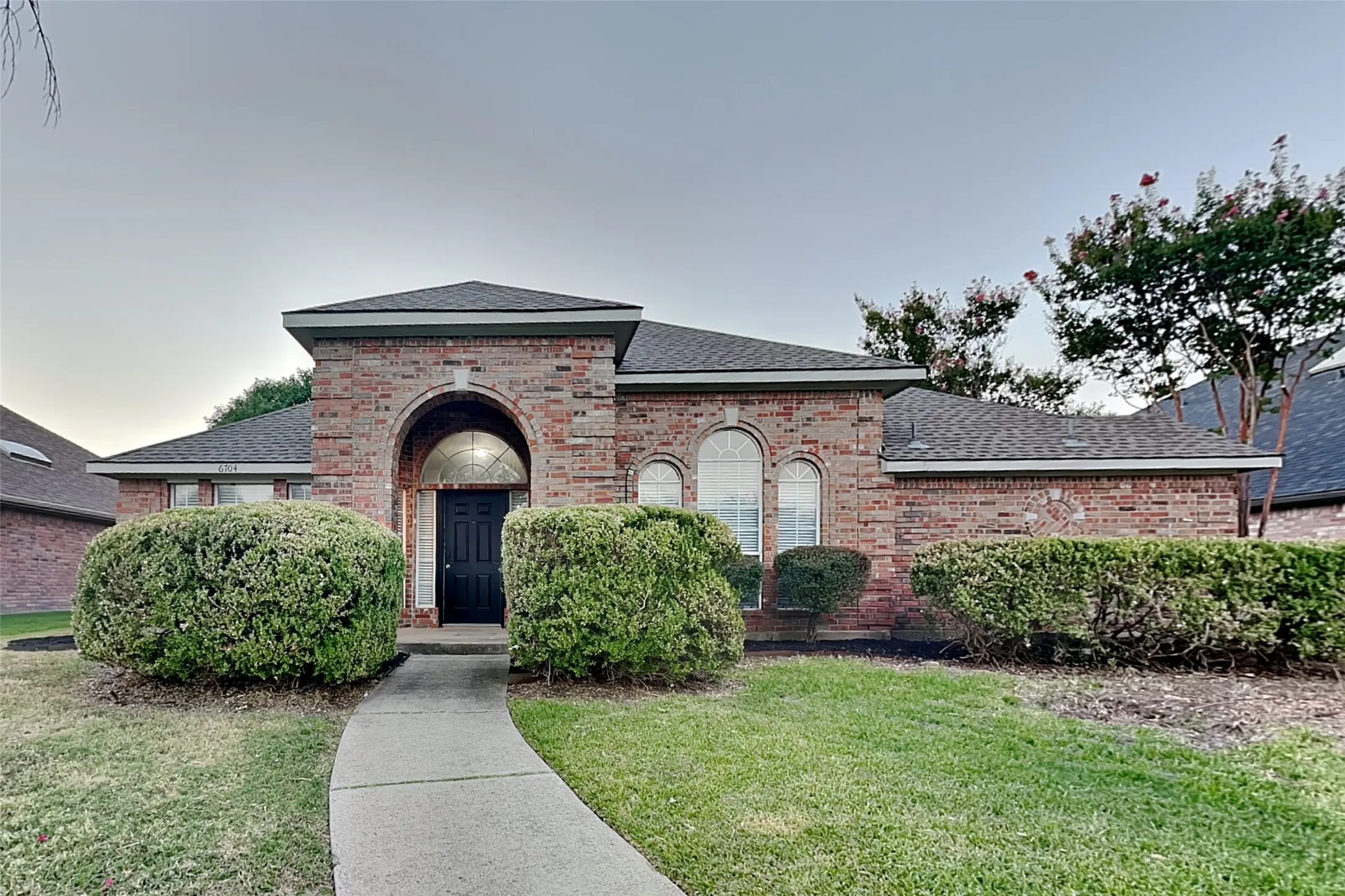 Single Family Residence For Rent in Collin County , 6704 Catalpa Trail, Plano, Texas 75023, 4 Bedroom, 3 Bathroom, 2 Garage spaces, 2,535 Sqft, built in 1991, mls#21351003, Real Estate Agent in Plano, Homes For Rent in Collin county, Homes For Rent in Plano, Realtor in Plano Texas, Real Estate Brokerage Independent Realty Texas, Luminita Cordes Realtor