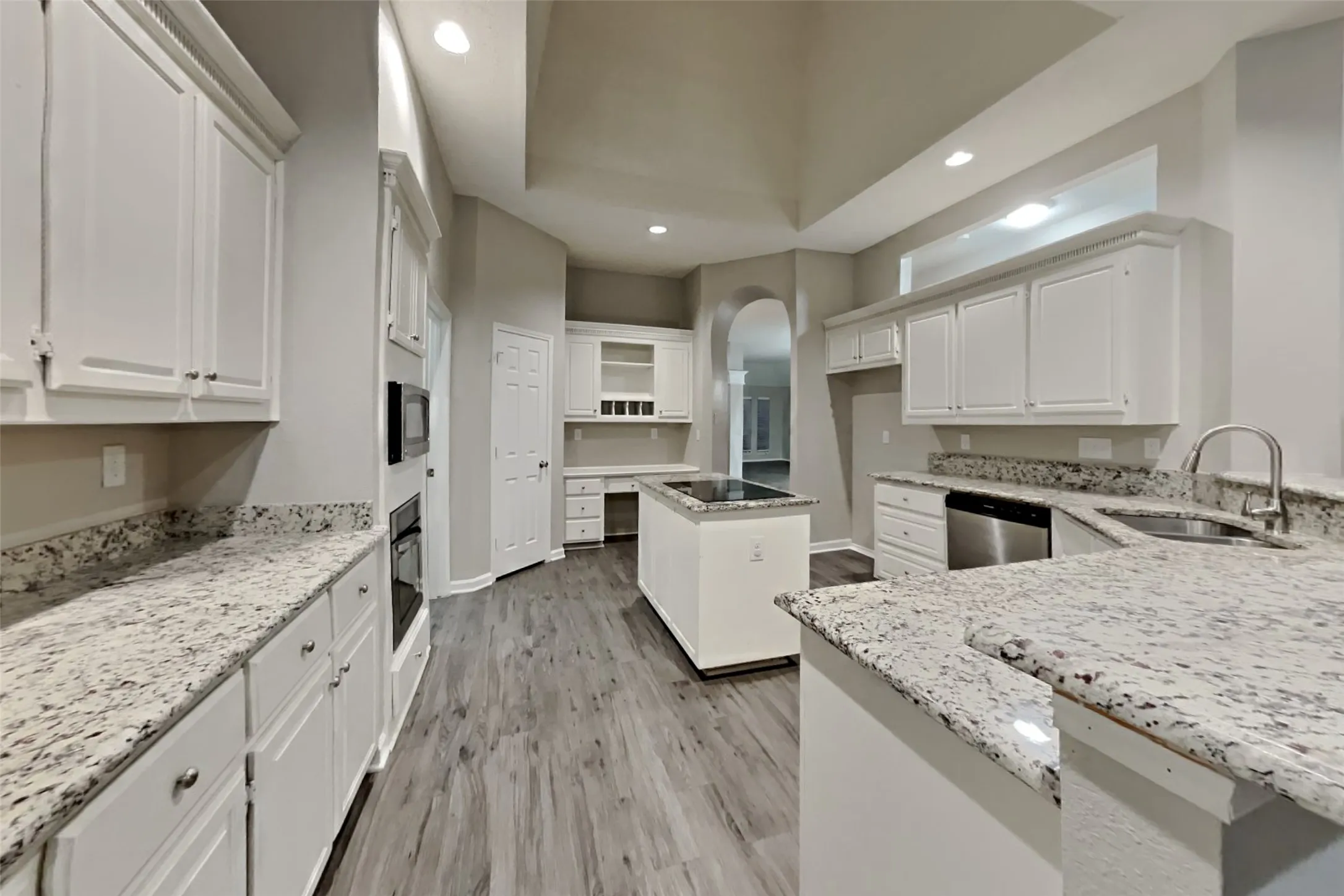 Single Family Residence For Rent in Collin County , 6704 Catalpa Trail, Plano, Texas 75023, 4 Bedroom, 3 Bathroom, 2 Garage spaces, 2,535 Sqft, built in 1991, mls#21351003, Real Estate Agent in Plano, Homes For Rent in Collin county, Homes For Rent in Plano, Realtor in Plano Texas, Real Estate Brokerage Independent Realty Texas, Luminita Cordes Realtor