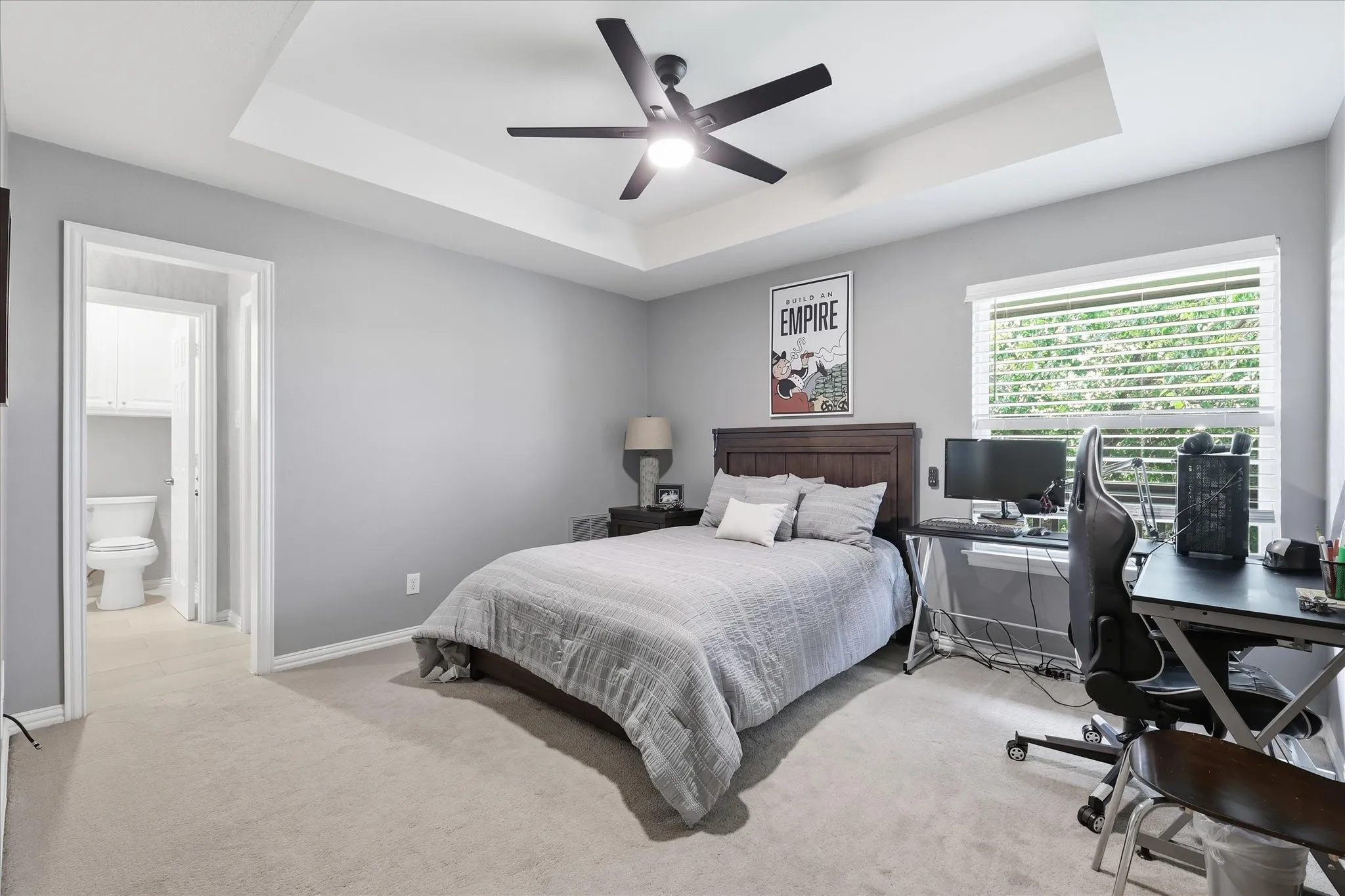Single Family Residence For Sale in Denton County , 2801 Timber Crest Lane, Highland Village, Texas 75077, 4 Bedroom, 4 Bathroom, 3 Garage spaces, 3,523 Sqft, built in 1998, mls#21349799, Real Estate Agent in Highland Village, Homes For Sale in Denton county, Homes For Sale in Highland Village, Realtor in Highland Village Texas, Real Estate Brokerage Independent Realty Texas, Luminita Cordes Realtor