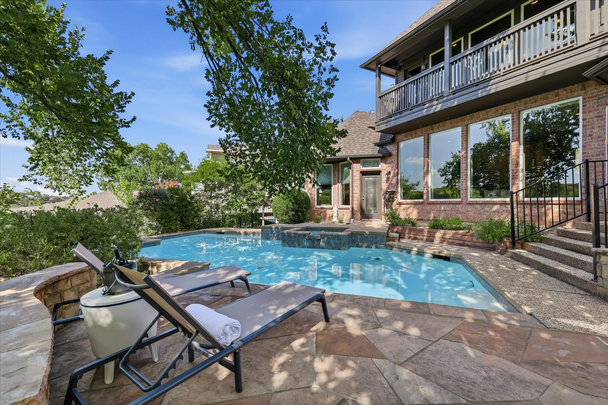 Single Family Residence For Sale in Denton County , 2801 Timber Crest Lane, Highland Village, Texas 75077, 4 Bedroom, 4 Bathroom, 3 Garage spaces, 3,523 Sqft, built in 1998, mls#21349799, Real Estate Agent in Highland Village, Homes For Sale in Denton county, Homes For Sale in Highland Village, Realtor in Highland Village Texas, Real Estate Brokerage Independent Realty Texas, Luminita Cordes Realtor
