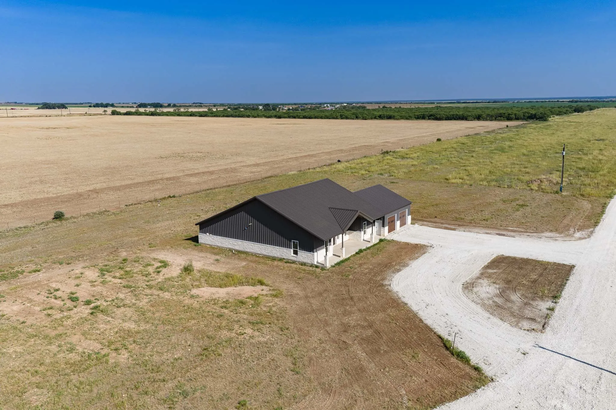 Single Family Residence For Sale in Jones County , 12274 PR 319, Hawley, Texas 79525, 3 Bedroom, 2 Bathroom, 2 Garage spaces, 2,581 Sqft, built in 2026, mls#21348560, Real Estate Agent in Hawley, Homes For Sale in Jones county, Homes For Sale in Hawley, Realtor in Hawley Texas, Real Estate Brokerage Independent Realty Texas, Luminita Cordes Realtor