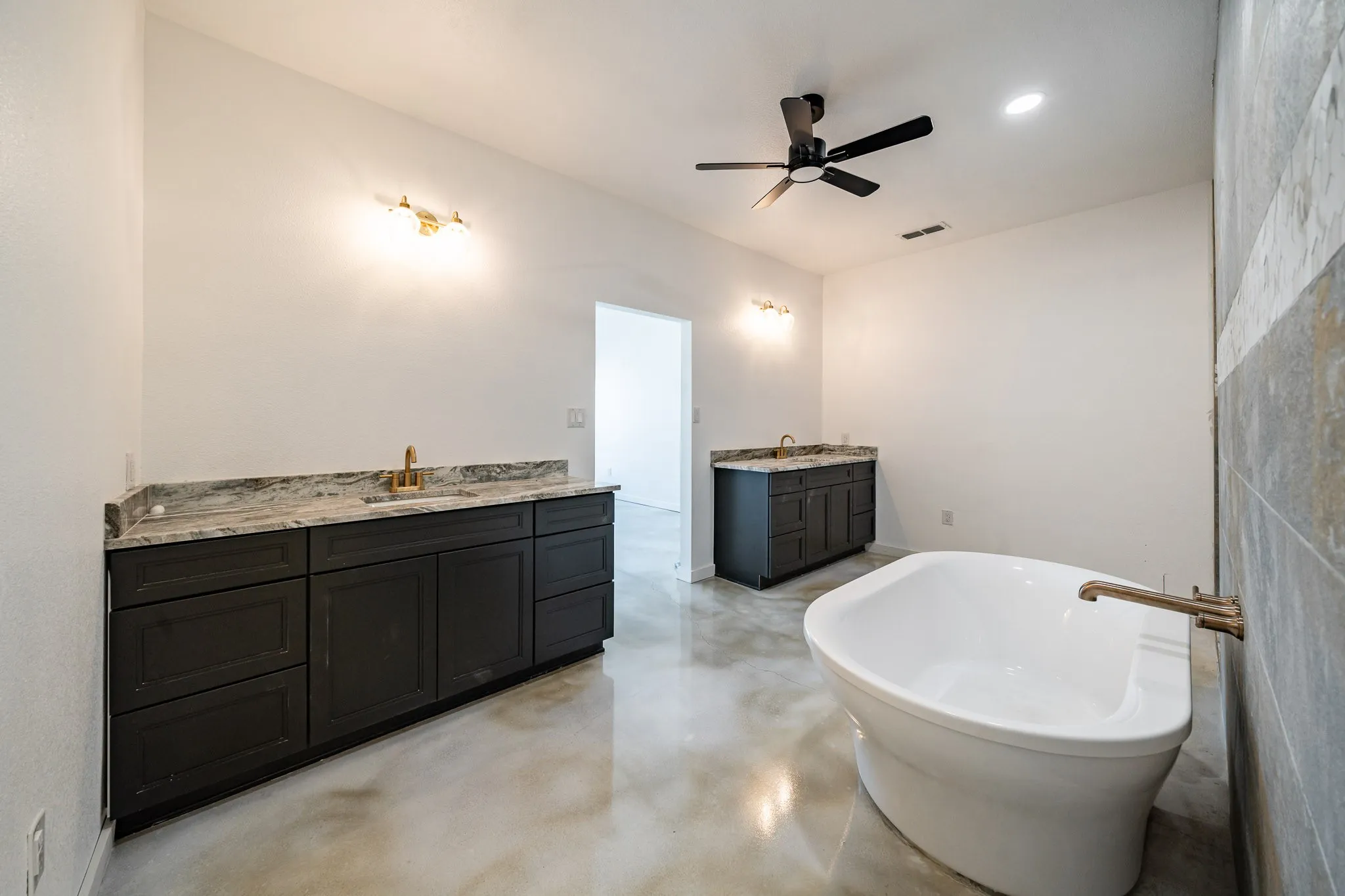 Single Family Residence For Sale in Jones County , 12274 PR 319, Hawley, Texas 79525, 3 Bedroom, 2 Bathroom, 2 Garage spaces, 2,581 Sqft, built in 2026, mls#21348560, Real Estate Agent in Hawley, Homes For Sale in Jones county, Homes For Sale in Hawley, Realtor in Hawley Texas, Real Estate Brokerage Independent Realty Texas, Luminita Cordes Realtor