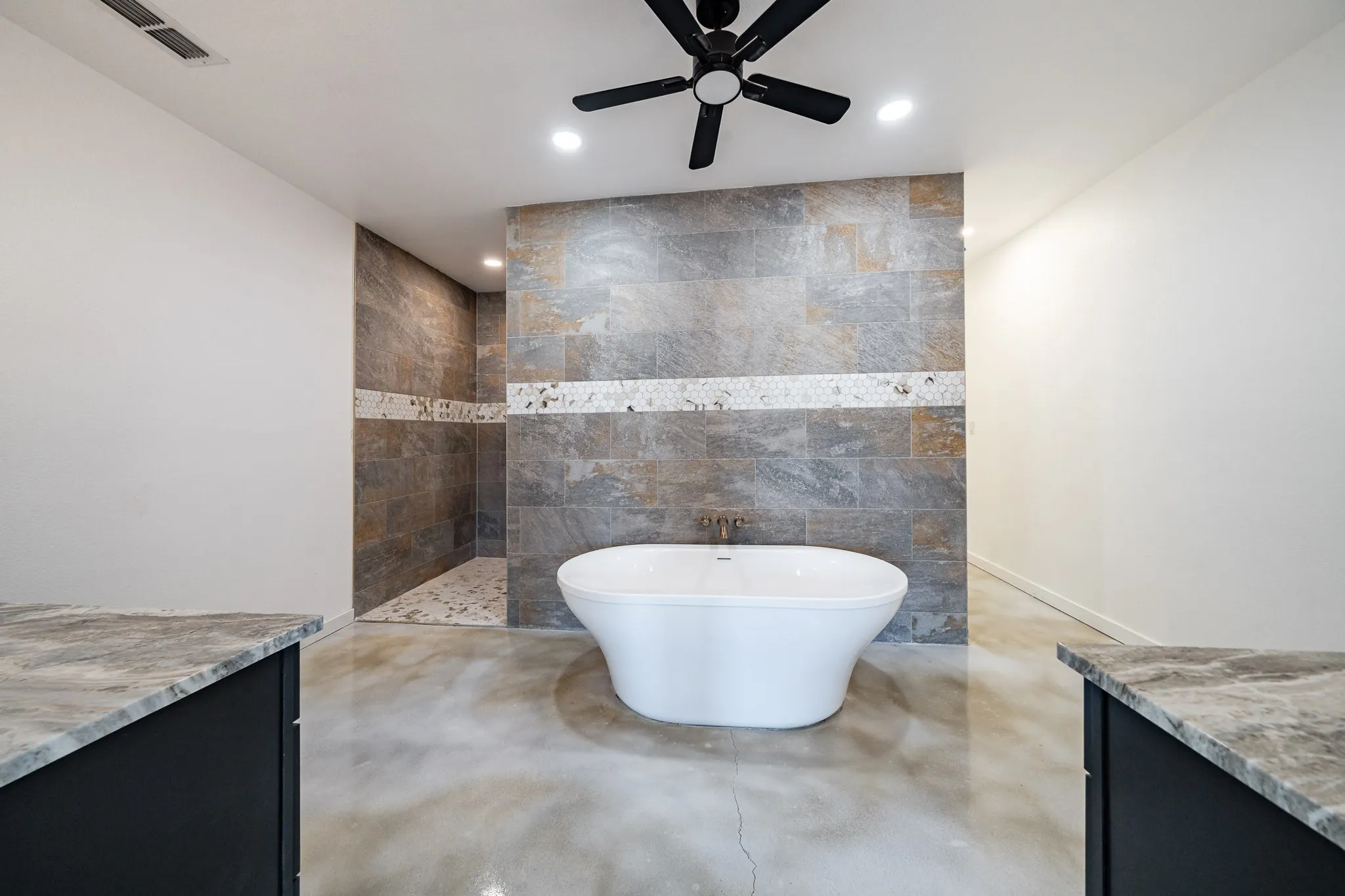 Single Family Residence For Sale in Jones County , 12274 PR 319, Hawley, Texas 79525, 3 Bedroom, 2 Bathroom, 2 Garage spaces, 2,581 Sqft, built in 2026, mls#21348560, Real Estate Agent in Hawley, Homes For Sale in Jones county, Homes For Sale in Hawley, Realtor in Hawley Texas, Real Estate Brokerage Independent Realty Texas, Luminita Cordes Realtor