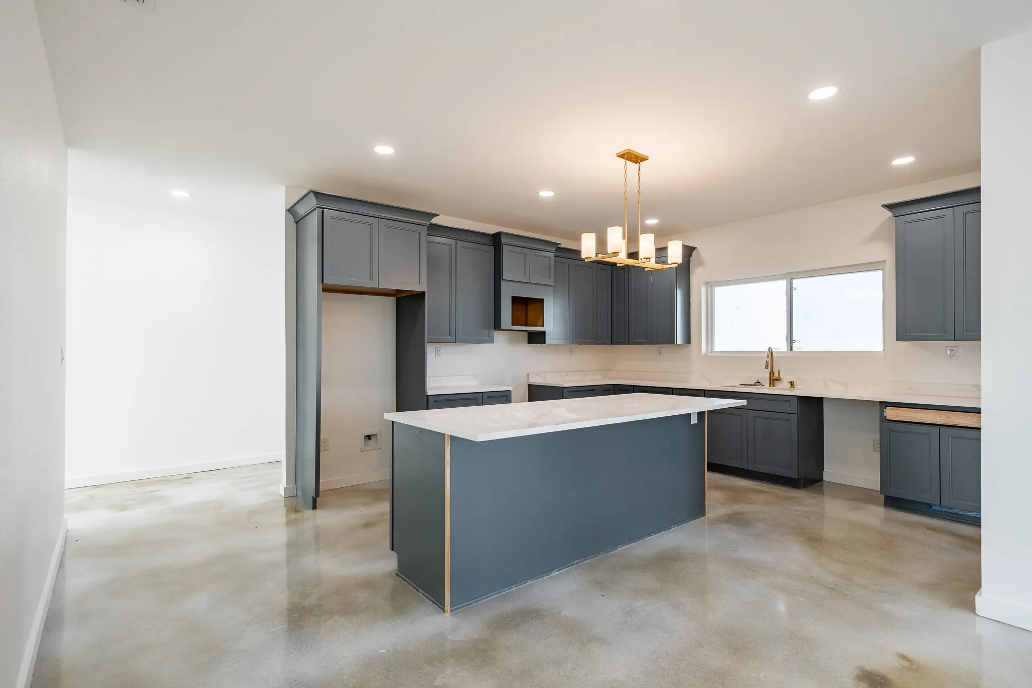 Single Family Residence For Sale in Jones County , 12274 PR 319, Hawley, Texas 79525, 3 Bedroom, 2 Bathroom, 2 Garage spaces, 2,581 Sqft, built in 2026, mls#21348560, Real Estate Agent in Hawley, Homes For Sale in Jones county, Homes For Sale in Hawley, Realtor in Hawley Texas, Real Estate Brokerage Independent Realty Texas, Luminita Cordes Realtor