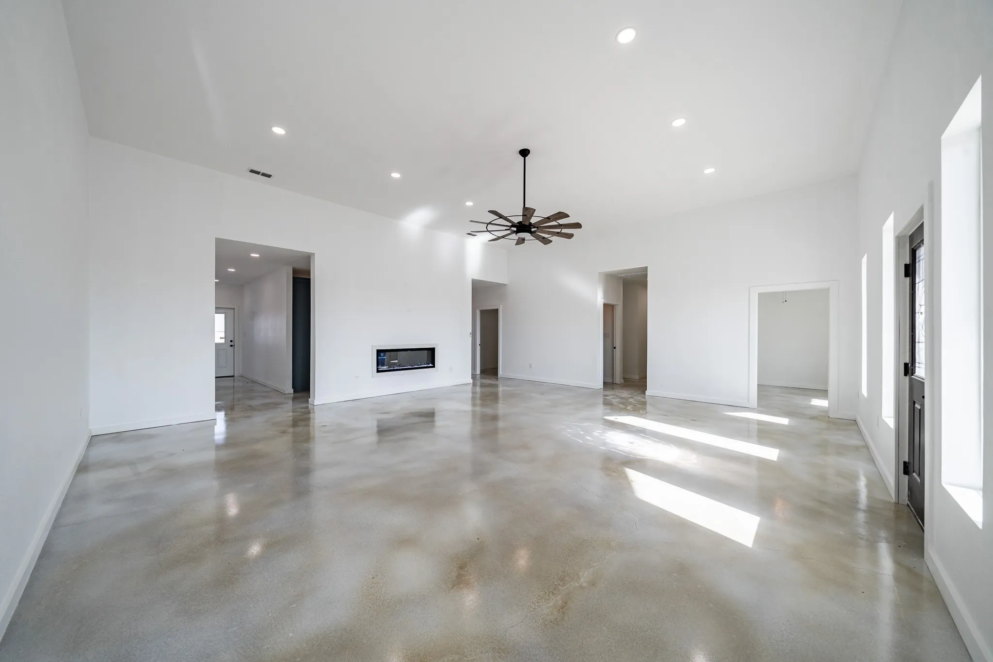 Single Family Residence For Sale in Jones County , 12274 PR 319, Hawley, Texas 79525, 3 Bedroom, 2 Bathroom, 2 Garage spaces, 2,581 Sqft, built in 2026, mls#21348560, Real Estate Agent in Hawley, Homes For Sale in Jones county, Homes For Sale in Hawley, Realtor in Hawley Texas, Real Estate Brokerage Independent Realty Texas, Luminita Cordes Realtor