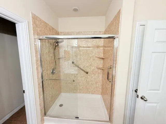 Single Family Residence For Sale in Collin County , 227 Creekwood Drive, Princeton, Texas 75407, 4 Bedroom, 2 Bathroom, 2 Garage spaces, 1,970 Sqft, built in 2010, mls#21351009, Real Estate Agent in Princeton, Homes For Sale in Collin county, Homes For Sale in Princeton, Realtor in Princeton Texas, Real Estate Brokerage Independent Realty Texas, Luminita Cordes Realtor