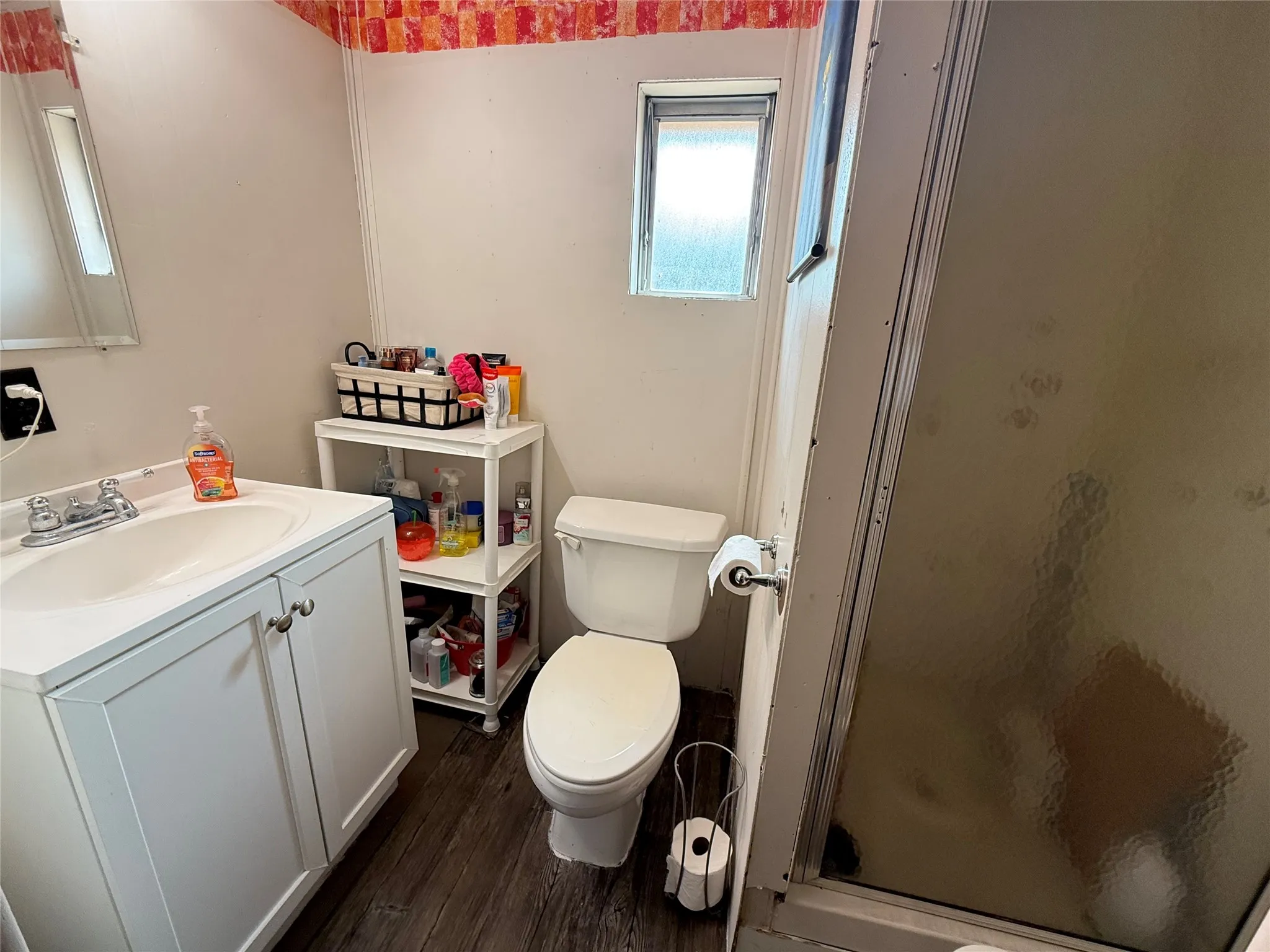 Manufactured Home For Sale in Denton County , 111 Ivy Lane, Roanoke, Texas 76262, 2 Bedroom, 2 Bathroom, Garage spaces, 1,118 Sqft, built in 1986, mls#21350803, Real Estate Agent in Roanoke, Homes For Sale in Denton county, Homes For Sale in Roanoke, Realtor in Roanoke Texas, Real Estate Brokerage Independent Realty Texas, Luminita Cordes Realtor