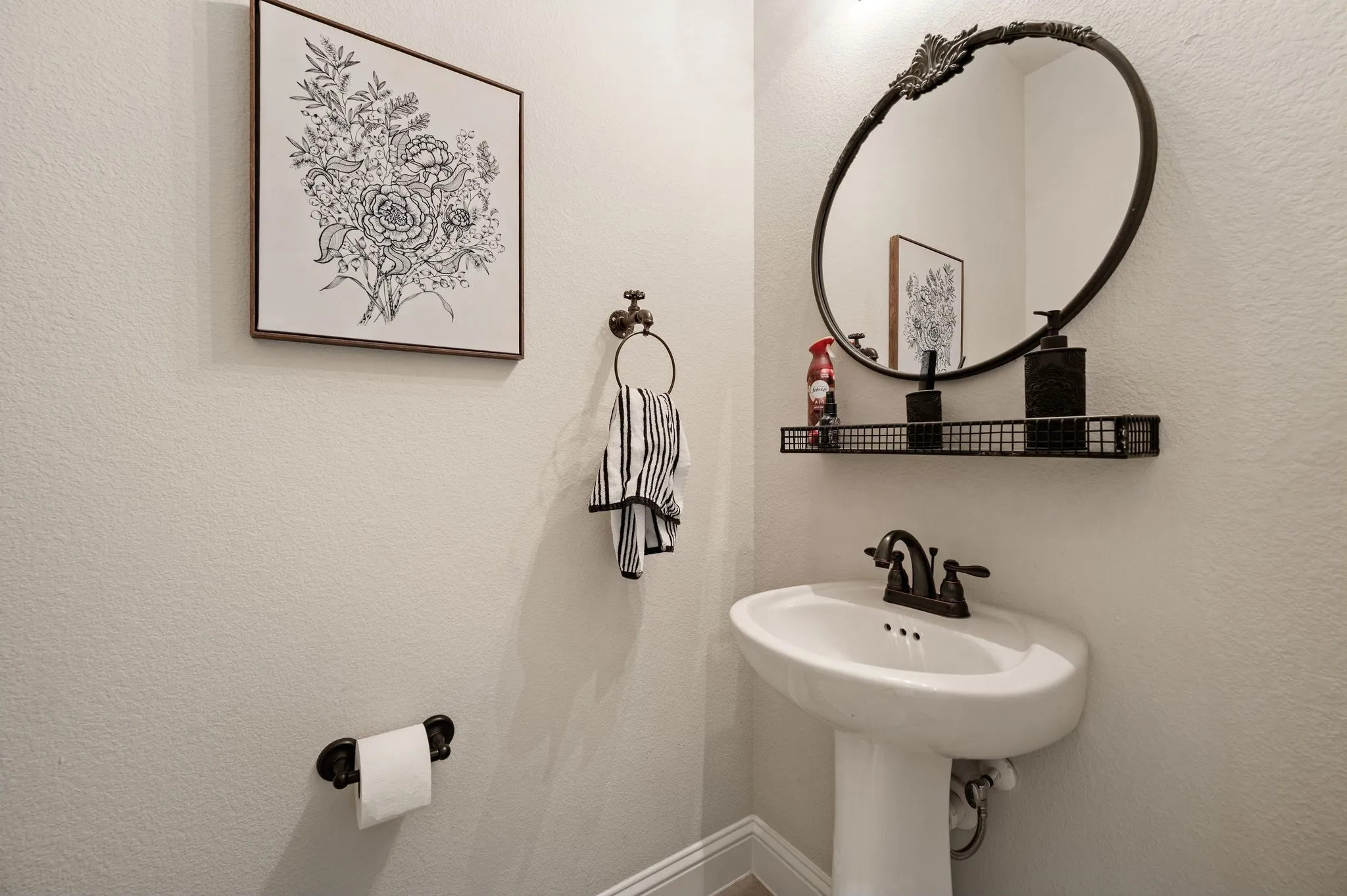 Single Family Residence For Sale in Denton County , 15169 Wild Duck Way, Fort Worth, Texas 76262, 4 Bedroom, 4 Bathroom, 2 Garage spaces, 3,288 Sqft, built in 2012, mls#21350098, Real Estate Agent in Fort Worth, Homes For Sale in Denton county, Homes For Sale in Fort Worth, Realtor in Fort Worth Texas, Real Estate Brokerage Independent Realty Texas, Luminita Cordes Realtor