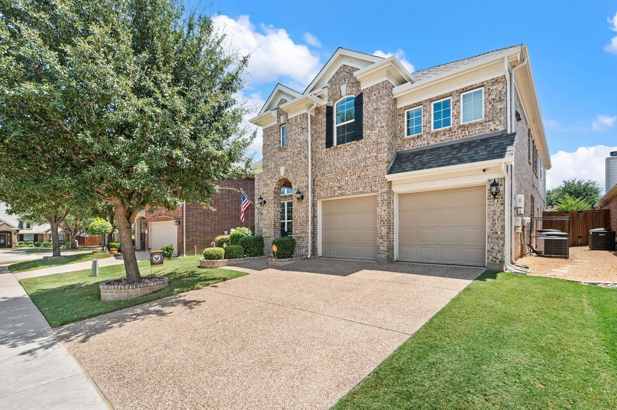 Single Family Residence For Sale in Denton County , 15169 Wild Duck Way, Fort Worth, Texas 76262, 4 Bedroom, 4 Bathroom, 2 Garage spaces, 3,288 Sqft, built in 2012, mls#21350098, Real Estate Agent in Fort Worth, Homes For Sale in Denton county, Homes For Sale in Fort Worth, Realtor in Fort Worth Texas, Real Estate Brokerage Independent Realty Texas, Luminita Cordes Realtor