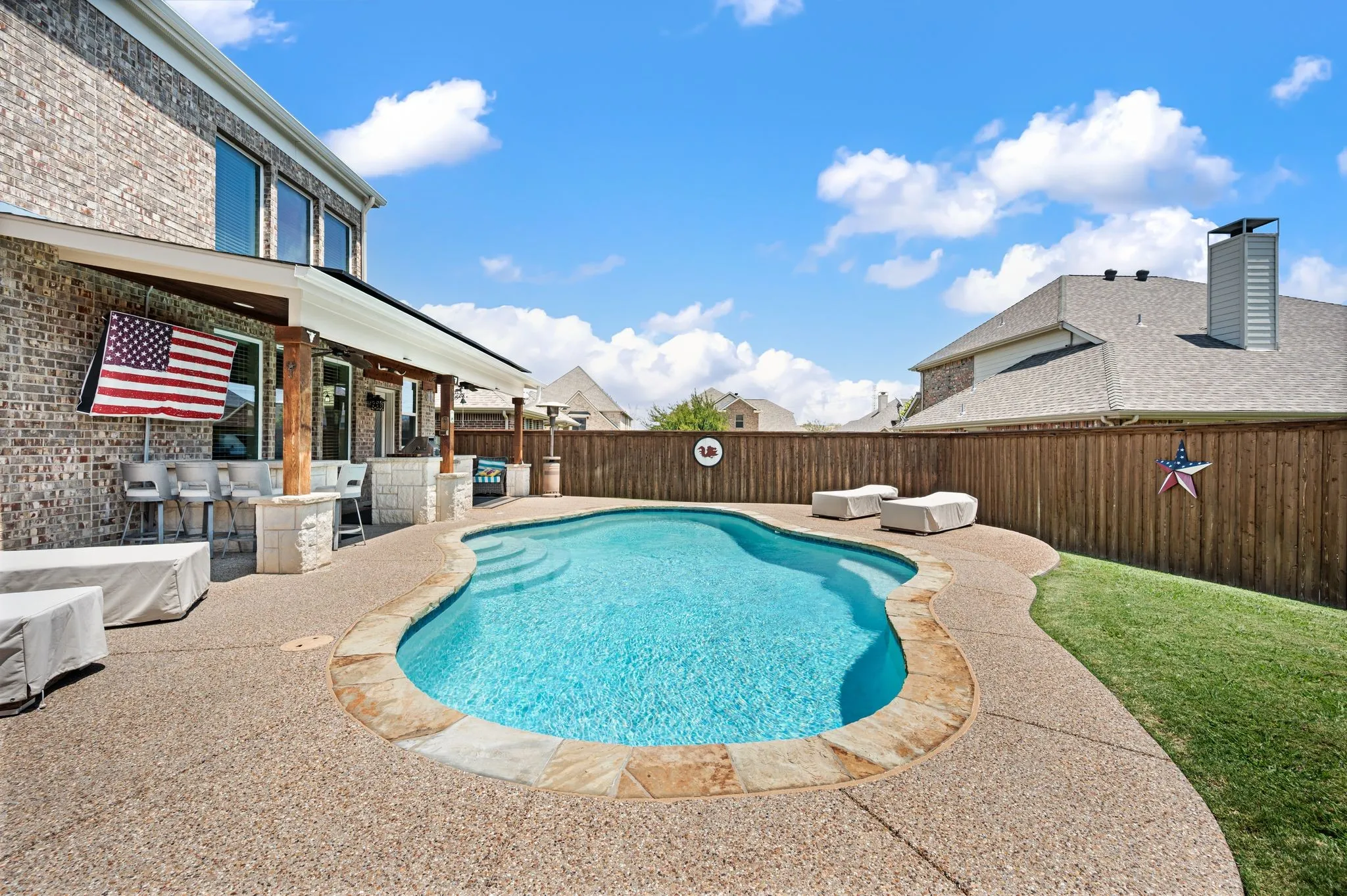 Single Family Residence For Sale in Denton County , 15169 Wild Duck Way, Fort Worth, Texas 76262, 4 Bedroom, 4 Bathroom, 2 Garage spaces, 3,288 Sqft, built in 2012, mls#21350098, Real Estate Agent in Fort Worth, Homes For Sale in Denton county, Homes For Sale in Fort Worth, Realtor in Fort Worth Texas, Real Estate Brokerage Independent Realty Texas, Luminita Cordes Realtor