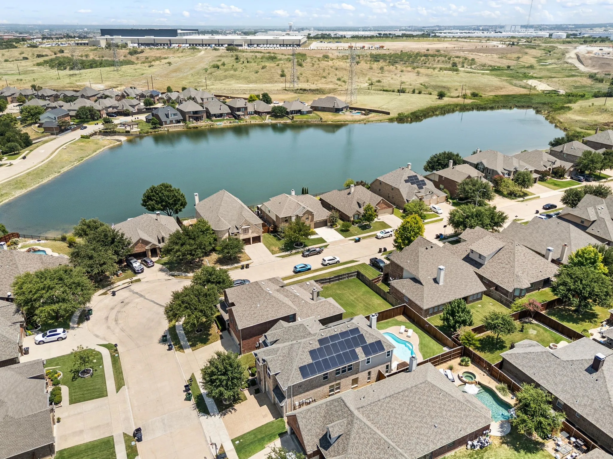 Single Family Residence For Sale in Denton County , 15169 Wild Duck Way, Fort Worth, Texas 76262, 4 Bedroom, 4 Bathroom, 2 Garage spaces, 3,288 Sqft, built in 2012, mls#21350098, Real Estate Agent in Fort Worth, Homes For Sale in Denton county, Homes For Sale in Fort Worth, Realtor in Fort Worth Texas, Real Estate Brokerage Independent Realty Texas, Luminita Cordes Realtor