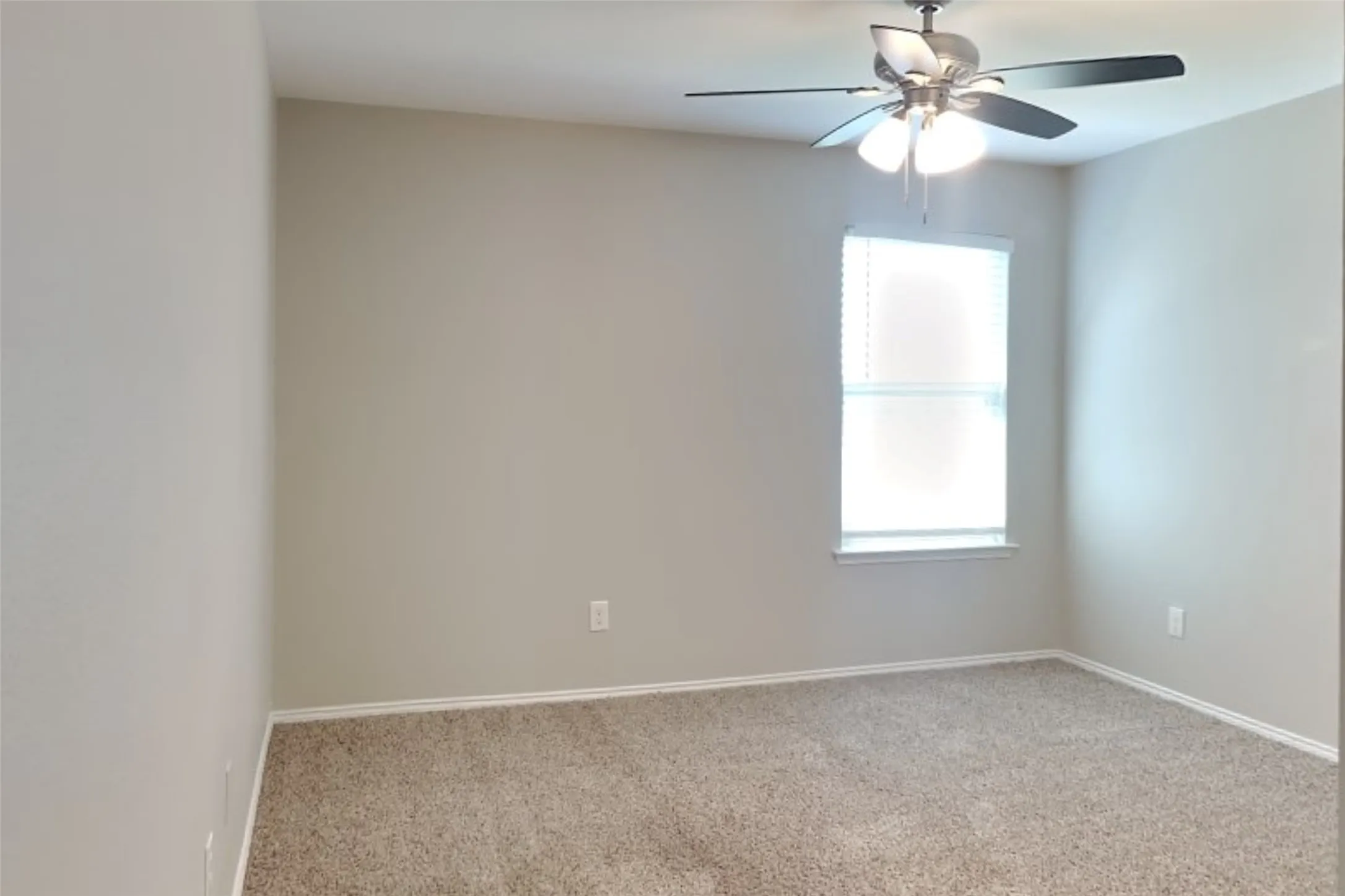 Single Family Residence For Rent in Collin County , 244 Cyrus Street, Anna, Texas 75409, 4 Bedroom, 2 Bathroom, 2 Garage spaces, 1,892 Sqft, built in 2017, mls#21351037, Real Estate Agent in Anna, Homes For Rent in Collin county, Homes For Rent in Anna, Realtor in Anna Texas, Real Estate Brokerage Independent Realty Texas, Luminita Cordes Realtor