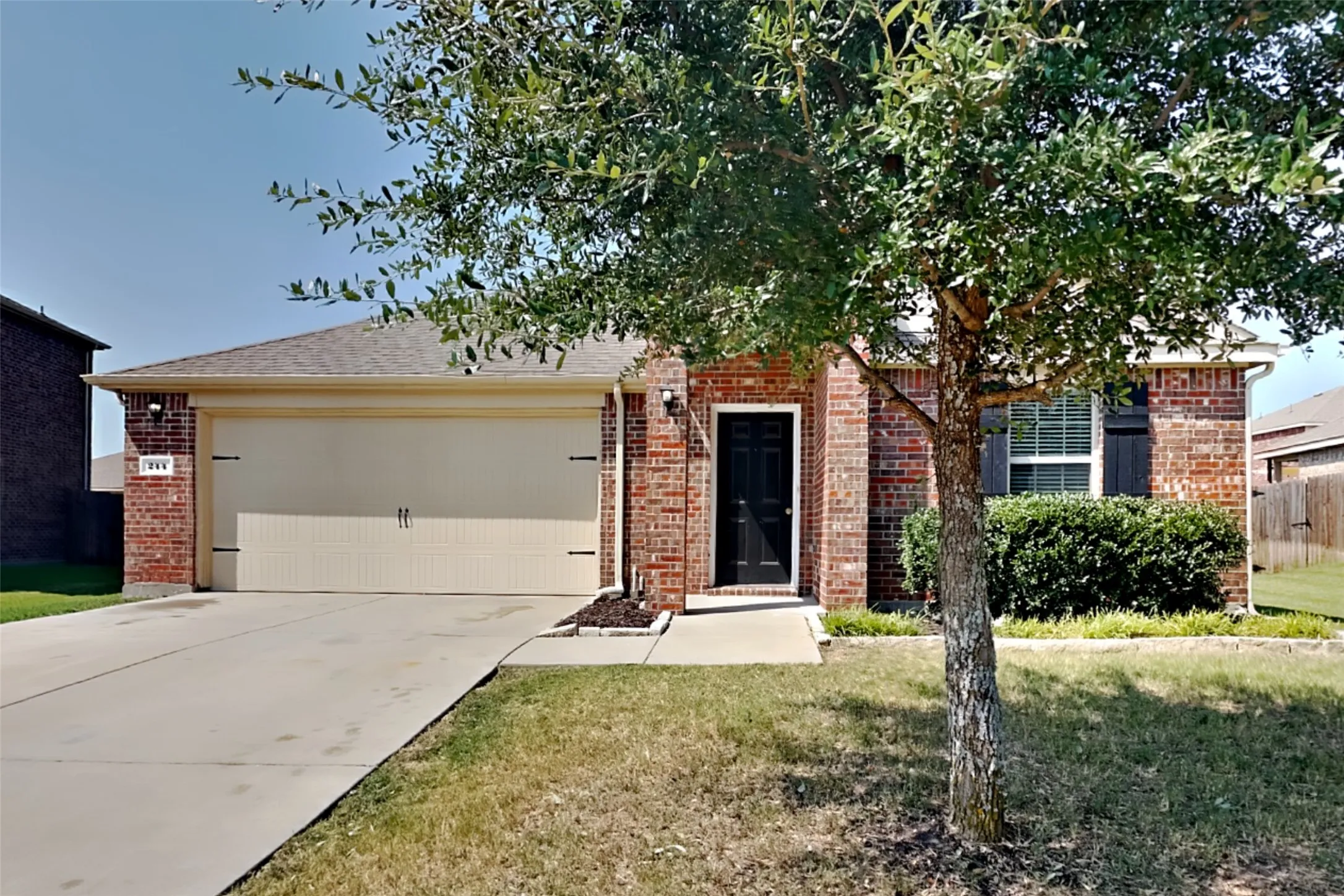 Single Family Residence For Rent in Collin County , 244 Cyrus Street, Anna, Texas 75409, 4 Bedroom, 2 Bathroom, 2 Garage spaces, 1,892 Sqft, built in 2017, mls#21351037, Real Estate Agent in Anna, Homes For Rent in Collin county, Homes For Rent in Anna, Realtor in Anna Texas, Real Estate Brokerage Independent Realty Texas, Luminita Cordes Realtor