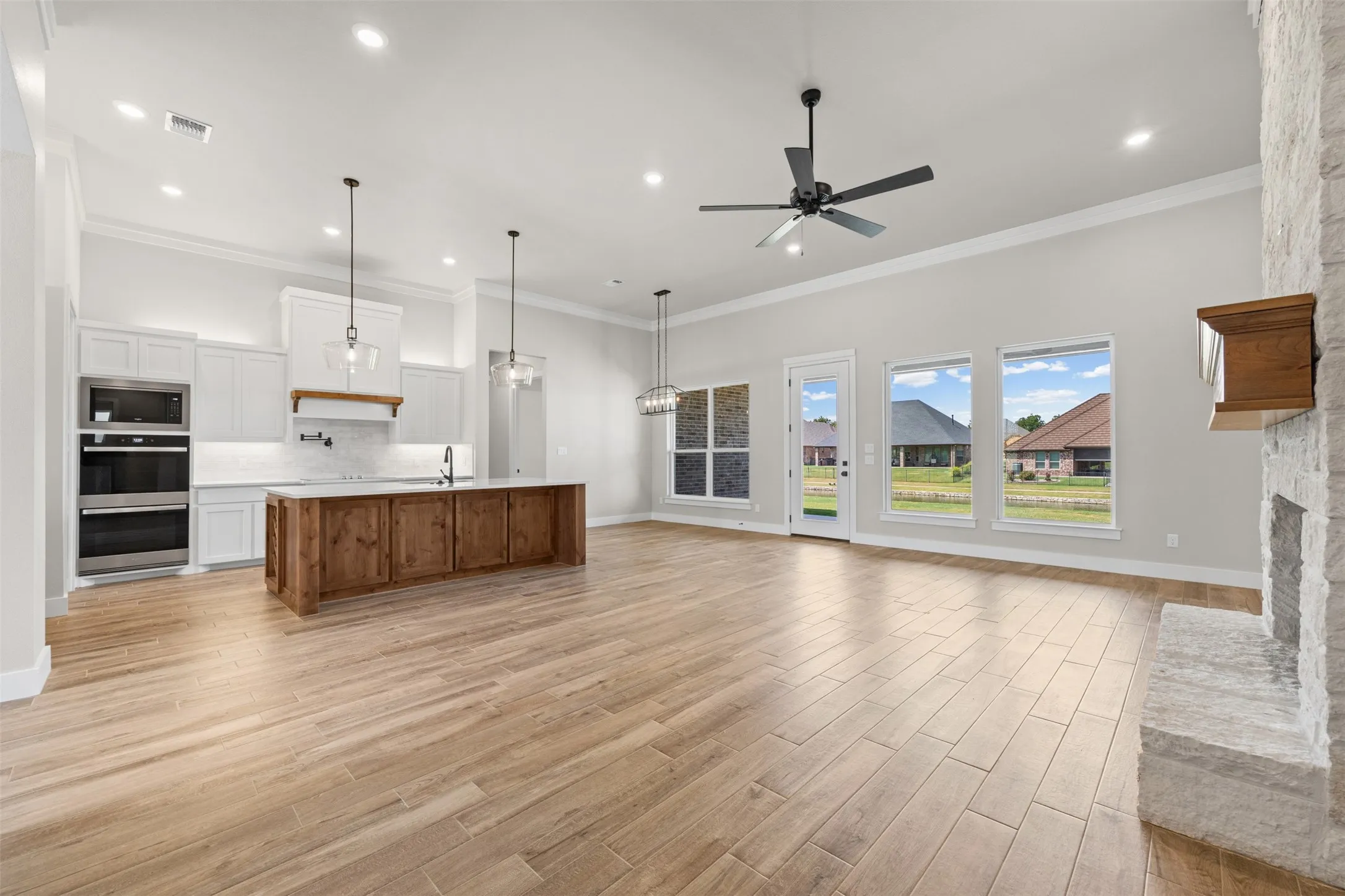 Single Family Residence For Sale in Hood County , 6657 Pinehurst Drive, Granbury, Texas 76049, 5 Bedroom, 3 Bathroom, 2 Garage spaces, 2,617 Sqft, built in 2026, mls#21349265, Real Estate Agent in Granbury, Homes For Sale in Hood county, Homes For Sale in Granbury, Realtor in Granbury Texas, Real Estate Brokerage Independent Realty Texas, Luminita Cordes Realtor