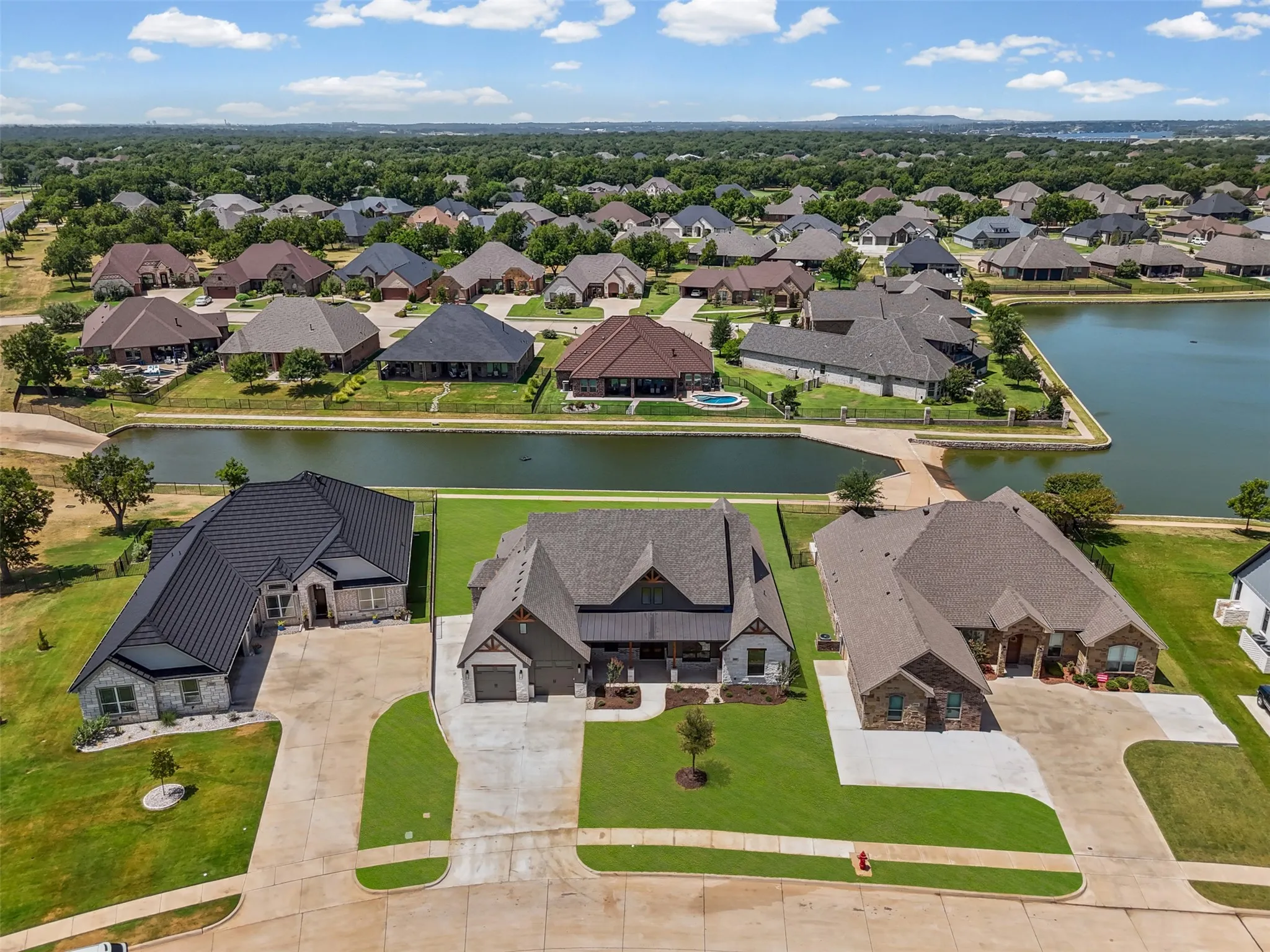 Single Family Residence For Sale in Hood County , 6657 Pinehurst Drive, Granbury, Texas 76049, 5 Bedroom, 3 Bathroom, 2 Garage spaces, 2,617 Sqft, built in 2026, mls#21349265, Real Estate Agent in Granbury, Homes For Sale in Hood county, Homes For Sale in Granbury, Realtor in Granbury Texas, Real Estate Brokerage Independent Realty Texas, Luminita Cordes Realtor