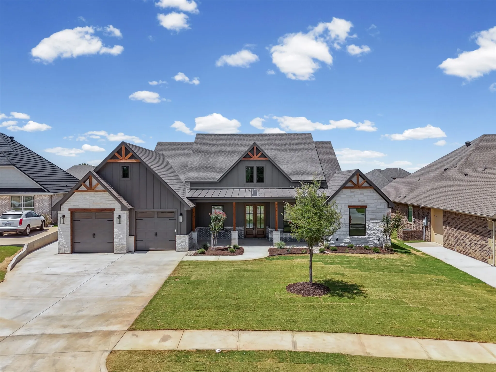 Single Family Residence For Sale in Hood County , 6657 Pinehurst Drive, Granbury, Texas 76049, 5 Bedroom, 3 Bathroom, 2 Garage spaces, 2,617 Sqft, built in 2026, mls#21349265, Real Estate Agent in Granbury, Homes For Sale in Hood county, Homes For Sale in Granbury, Realtor in Granbury Texas, Real Estate Brokerage Independent Realty Texas, Luminita Cordes Realtor