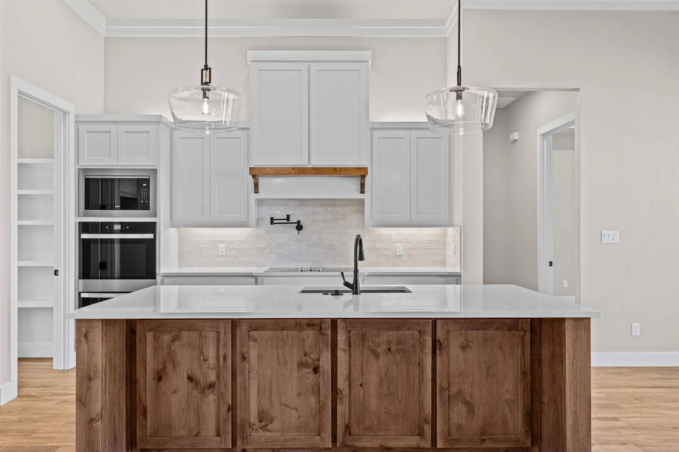 Single Family Residence For Sale in Hood County , 6657 Pinehurst Drive, Granbury, Texas 76049, 5 Bedroom, 3 Bathroom, 2 Garage spaces, 2,617 Sqft, built in 2026, mls#21349265, Real Estate Agent in Granbury, Homes For Sale in Hood county, Homes For Sale in Granbury, Realtor in Granbury Texas, Real Estate Brokerage Independent Realty Texas, Luminita Cordes Realtor