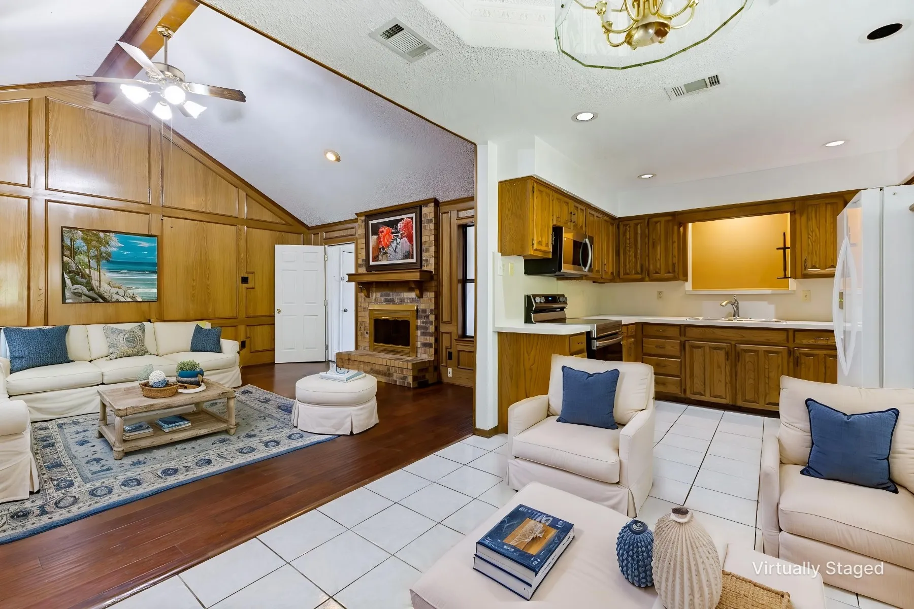 Single Family Residence For Sale in Dallas County , 841 Broadmoor Drive, Mesquite, Texas 75149, 4 Bedroom, 3 Bathroom, 2 Garage spaces, 1,806 Sqft, built in 1984, mls#21350789, Real Estate Agent in Mesquite, Homes For Sale in Dallas county, Homes For Sale in Mesquite, Realtor in Mesquite Texas, Real Estate Brokerage Independent Realty Texas, Luminita Cordes Realtor