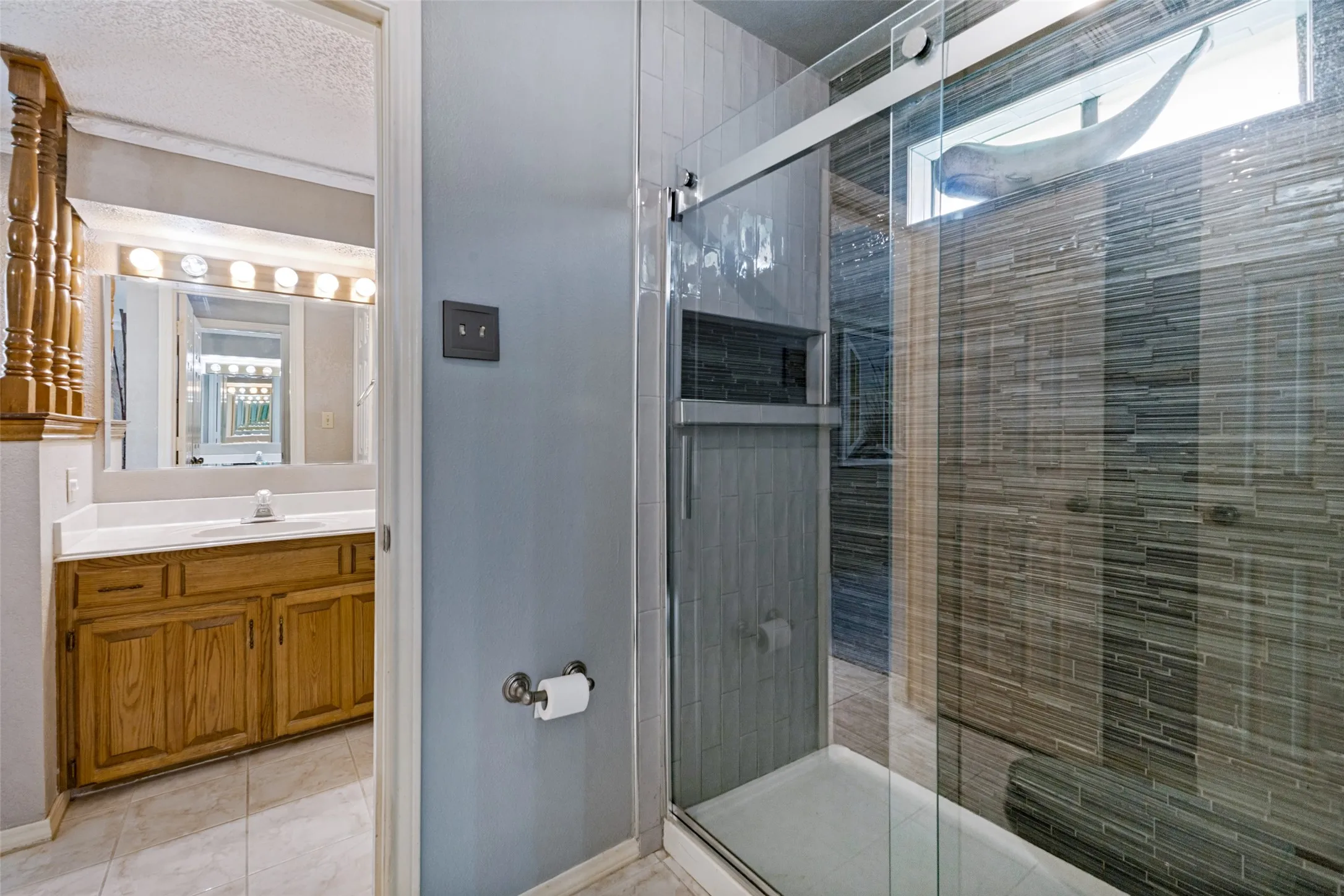 Single Family Residence For Sale in Dallas County , 841 Broadmoor Drive, Mesquite, Texas 75149, 4 Bedroom, 3 Bathroom, 2 Garage spaces, 1,806 Sqft, built in 1984, mls#21350789, Real Estate Agent in Mesquite, Homes For Sale in Dallas county, Homes For Sale in Mesquite, Realtor in Mesquite Texas, Real Estate Brokerage Independent Realty Texas, Luminita Cordes Realtor