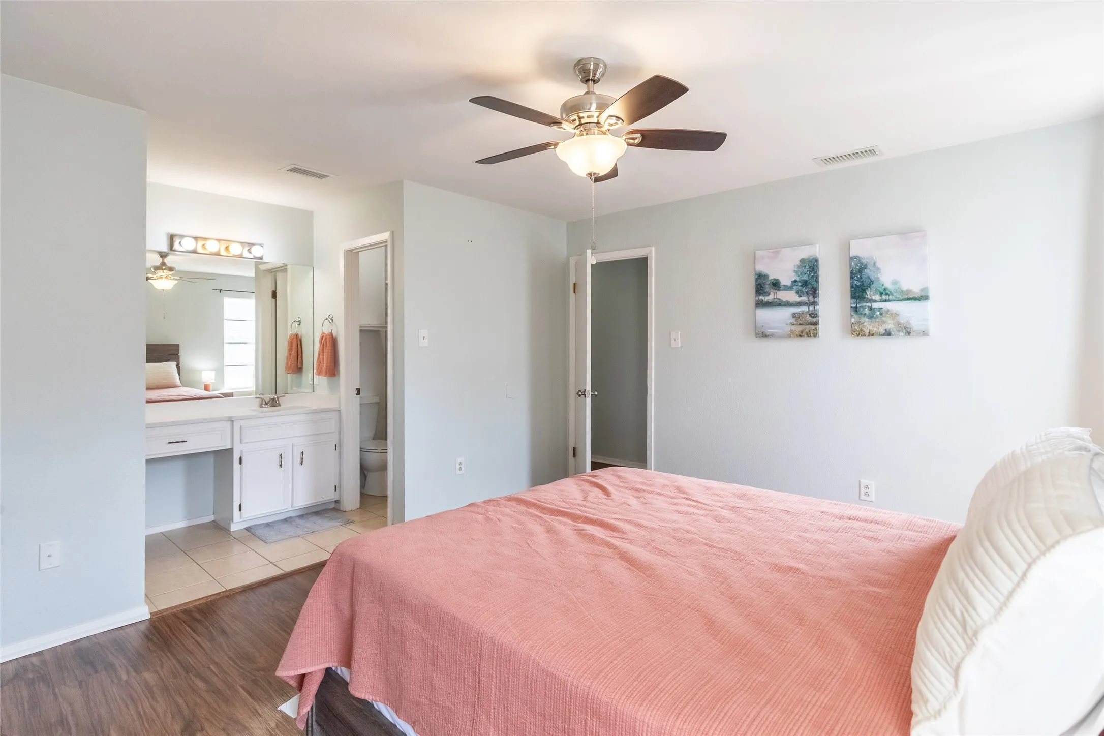 Single Family Residence For Rent in Taylor County , 1689 Chachalaca Lane, Abilene, Texas 79605, 3 Bedroom, 2 Bathroom, 2 Garage spaces, 1,196 Sqft, built in 1981, mls#21349069, Real Estate Agent in Abilene, Homes For Rent in Taylor county, Homes For Rent in Abilene, Realtor in Abilene Texas, Real Estate Brokerage Independent Realty Texas, Luminita Cordes Realtor