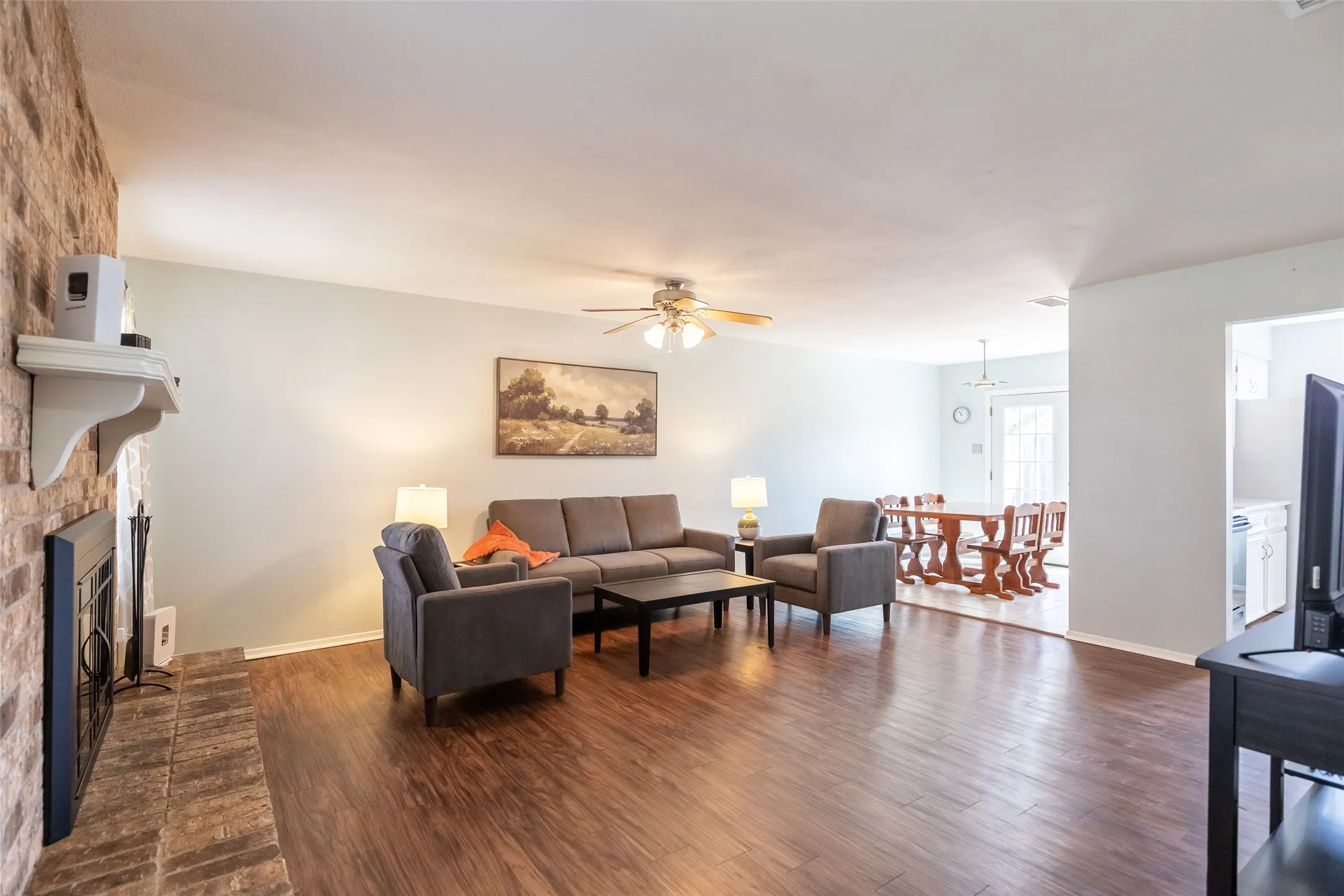 Single Family Residence For Rent in Taylor County , 1689 Chachalaca Lane, Abilene, Texas 79605, 3 Bedroom, 2 Bathroom, 2 Garage spaces, 1,196 Sqft, built in 1981, mls#21349069, Real Estate Agent in Abilene, Homes For Rent in Taylor county, Homes For Rent in Abilene, Realtor in Abilene Texas, Real Estate Brokerage Independent Realty Texas, Luminita Cordes Realtor