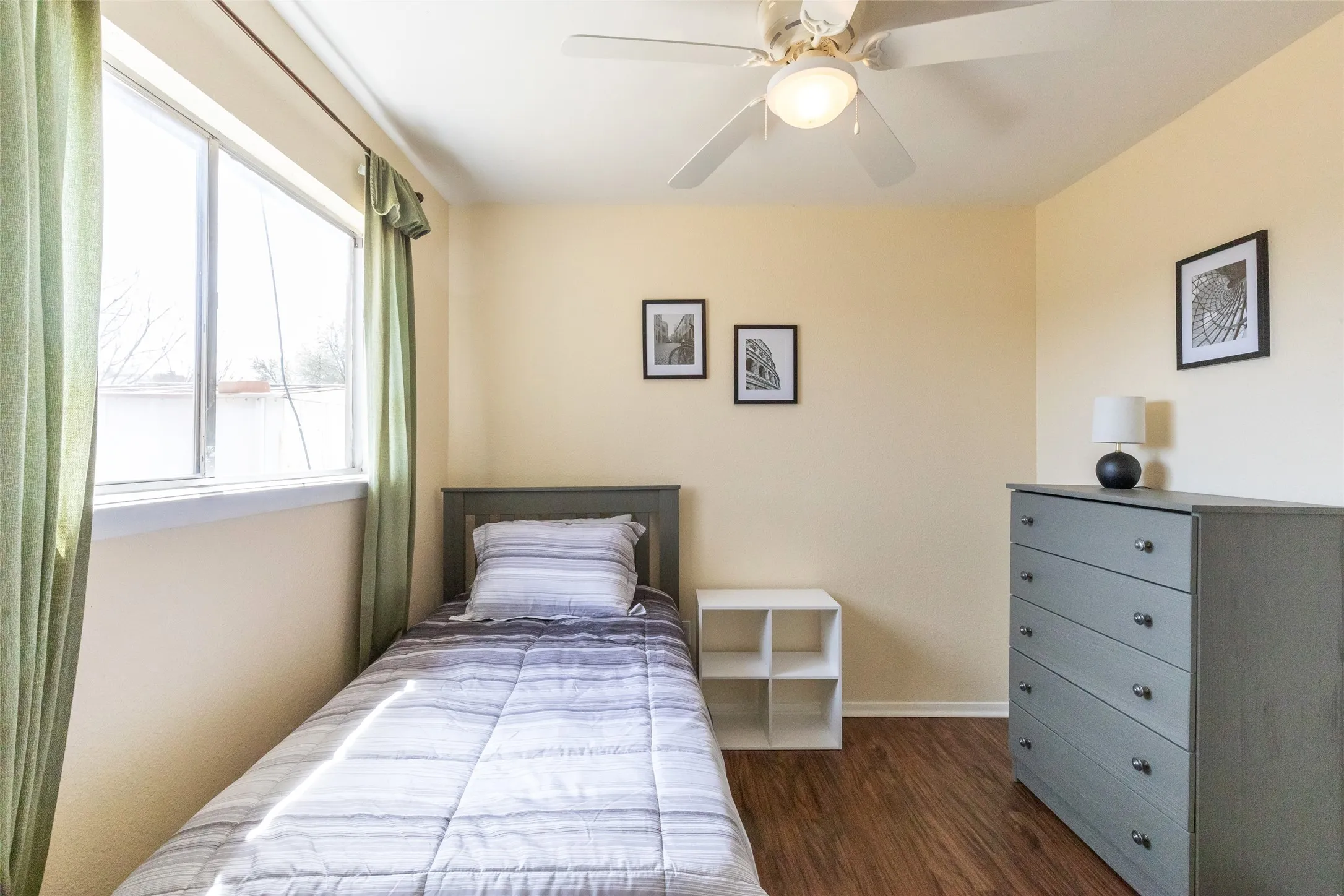 Single Family Residence For Rent in Taylor County , 1689 Chachalaca Lane, Abilene, Texas 79605, 3 Bedroom, 2 Bathroom, 2 Garage spaces, 1,196 Sqft, built in 1981, mls#21349069, Real Estate Agent in Abilene, Homes For Rent in Taylor county, Homes For Rent in Abilene, Realtor in Abilene Texas, Real Estate Brokerage Independent Realty Texas, Luminita Cordes Realtor