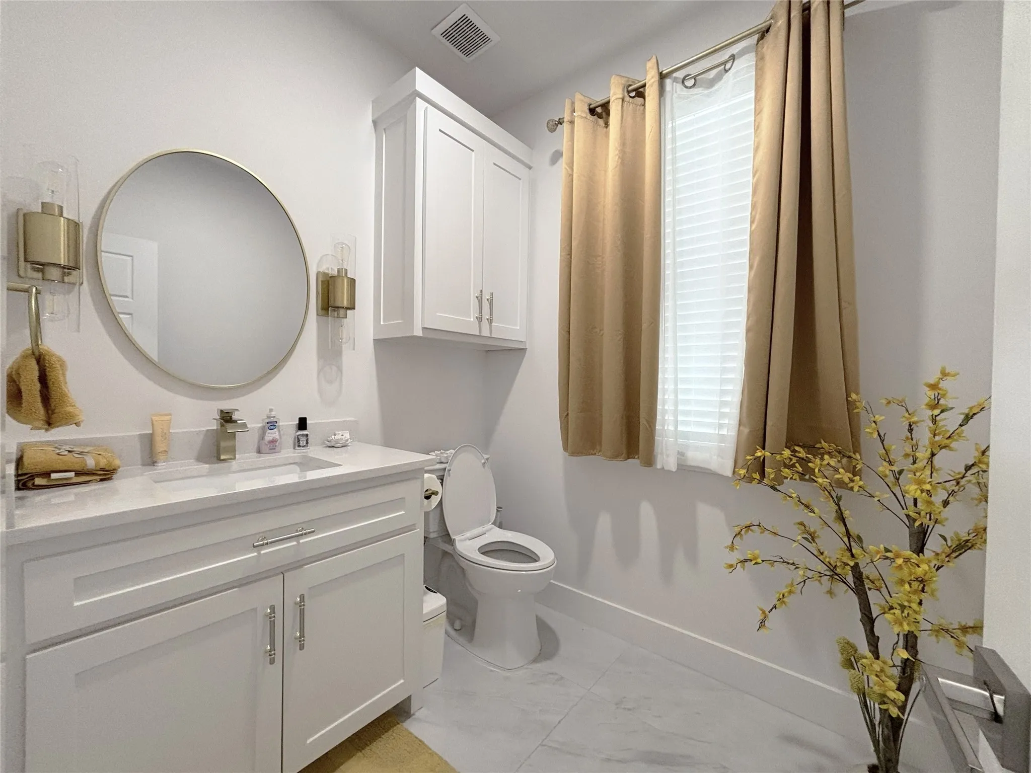 Single Family Residence For Sale in Johnson County , 200 Corral Road, Godley, Texas 76044, 5 Bedroom, 7 Bathroom, 4 Garage spaces, 5,256 Sqft, built in 2025, Price $1,678,000, mls#21347600, Real Estate Agent in Godley, Homes For Sale in Johnson county, Homes For Sale in Godley, Realtor in Godley Texas, Real Estate Brokerage Independent Realty Texas, Luminita Cordes Realtor
