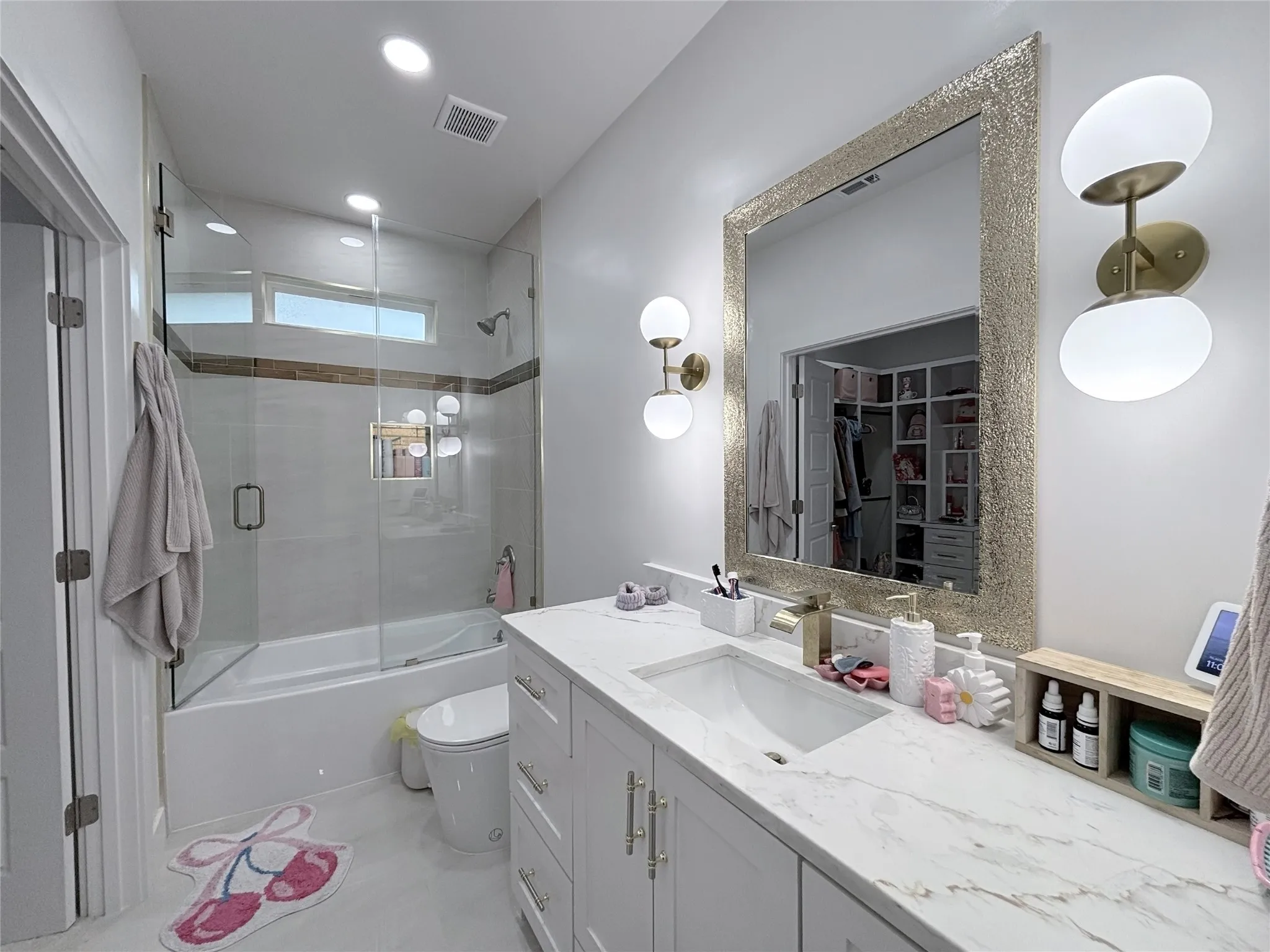 Single Family Residence For Sale in Johnson County , 200 Corral Road, Godley, Texas 76044, 5 Bedroom, 7 Bathroom, 4 Garage spaces, 5,256 Sqft, built in 2025, Price $1,678,000, mls#21347600, Real Estate Agent in Godley, Homes For Sale in Johnson county, Homes For Sale in Godley, Realtor in Godley Texas, Real Estate Brokerage Independent Realty Texas, Luminita Cordes Realtor
