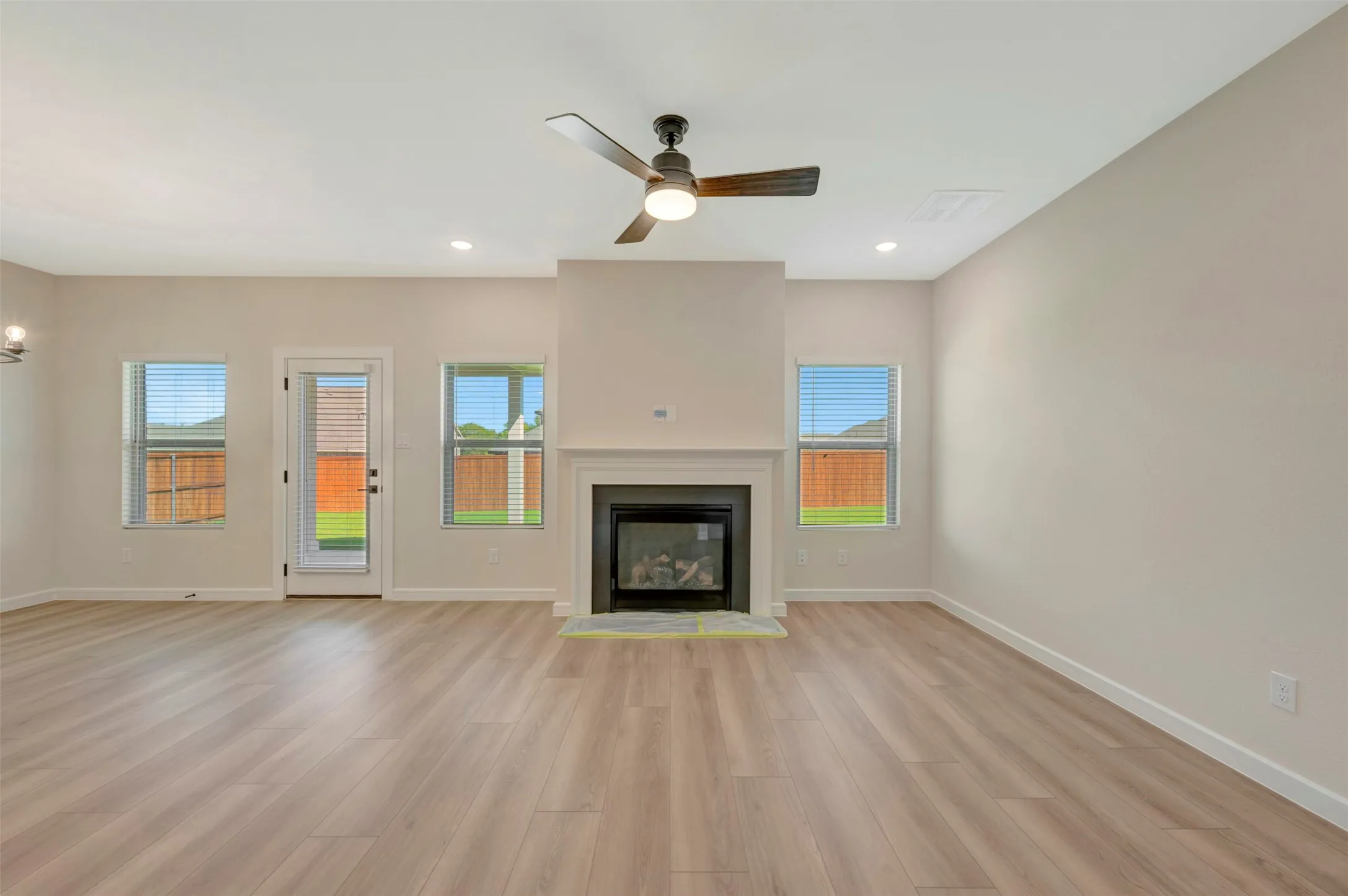 Single Family Residence For Sale in Grayson County , 614 Forest Haven Drive, Van Alstyne, Texas 75495, 4 Bedroom, 3 Bathroom, 2 Garage spaces, 2,306 Sqft, built in 2026, mls#21351068, Real Estate Agent in Van Alstyne, Homes For Sale in Grayson county, Homes For Sale in Van Alstyne, Realtor in Van Alstyne Texas, Real Estate Brokerage Independent Realty Texas, Luminita Cordes Realtor