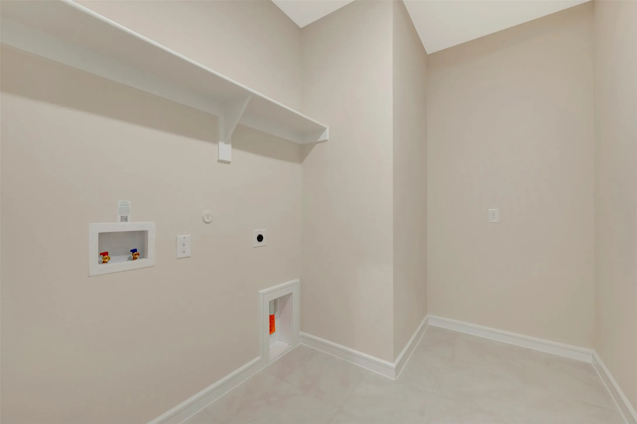 Single Family Residence For Sale in Grayson County , 614 Forest Haven Drive, Van Alstyne, Texas 75495, 4 Bedroom, 3 Bathroom, 2 Garage spaces, 2,306 Sqft, built in 2026, mls#21351068, Real Estate Agent in Van Alstyne, Homes For Sale in Grayson county, Homes For Sale in Van Alstyne, Realtor in Van Alstyne Texas, Real Estate Brokerage Independent Realty Texas, Luminita Cordes Realtor