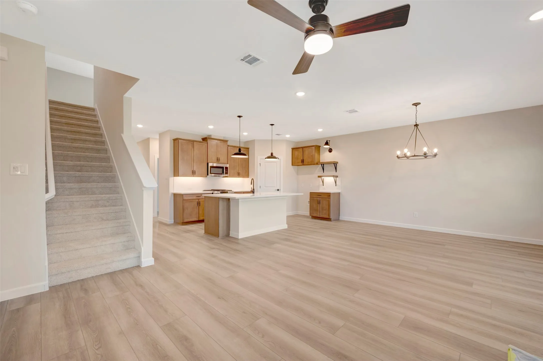 Single Family Residence For Sale in Grayson County , 614 Forest Haven Drive, Van Alstyne, Texas 75495, 4 Bedroom, 3 Bathroom, 2 Garage spaces, 2,306 Sqft, built in 2026, mls#21351068, Real Estate Agent in Van Alstyne, Homes For Sale in Grayson county, Homes For Sale in Van Alstyne, Realtor in Van Alstyne Texas, Real Estate Brokerage Independent Realty Texas, Luminita Cordes Realtor