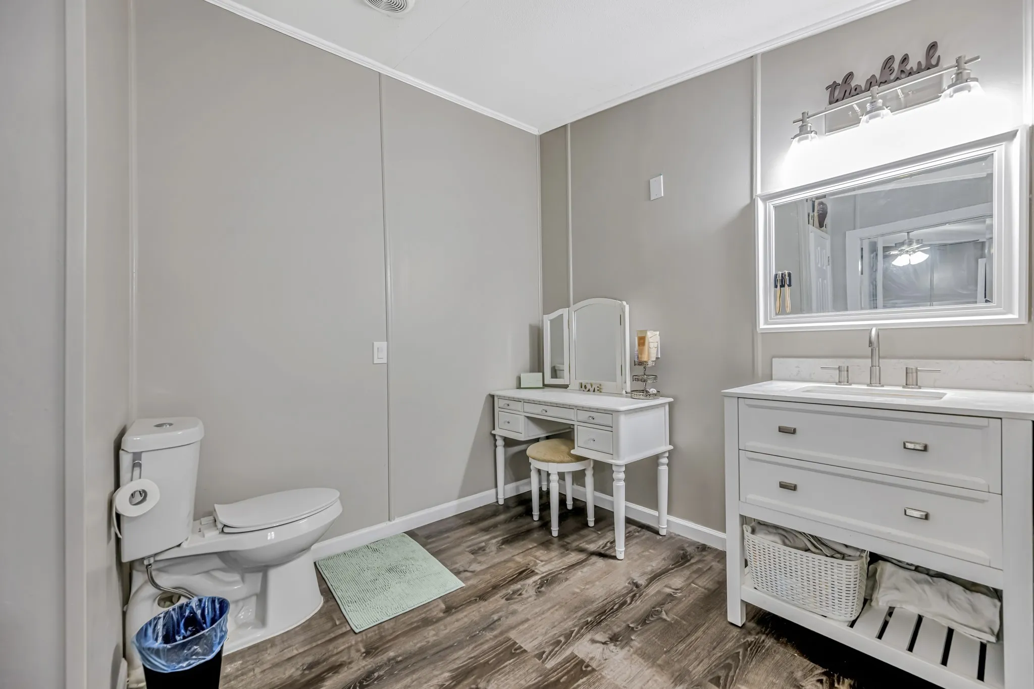 Mobile Home For Sale in Hill County , 304 Hcr 1433, Covington, Texas 76636, 3 Bedroom, 2 Bathroom, Garage spaces, 1,792 Sqft, built in 1992, mls#21348802, Real Estate Agent in Covington, Homes For Sale in Hill county, Homes For Sale in Covington, Realtor in Covington Texas, Real Estate Brokerage Independent Realty Texas, Luminita Cordes Realtor