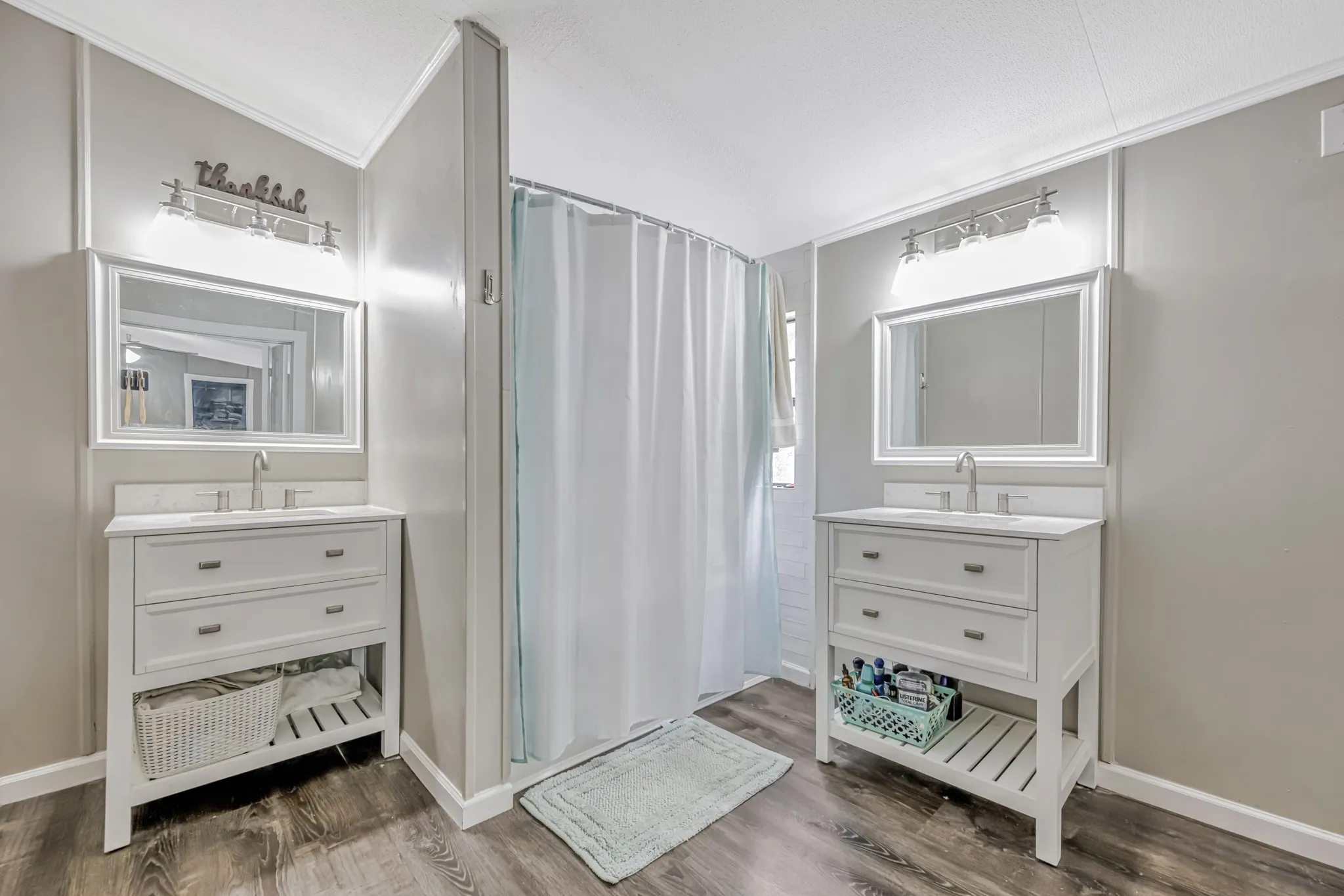 Mobile Home For Sale in Hill County , 304 Hcr 1433, Covington, Texas 76636, 3 Bedroom, 2 Bathroom, Garage spaces, 1,792 Sqft, built in 1992, mls#21348802, Real Estate Agent in Covington, Homes For Sale in Hill county, Homes For Sale in Covington, Realtor in Covington Texas, Real Estate Brokerage Independent Realty Texas, Luminita Cordes Realtor