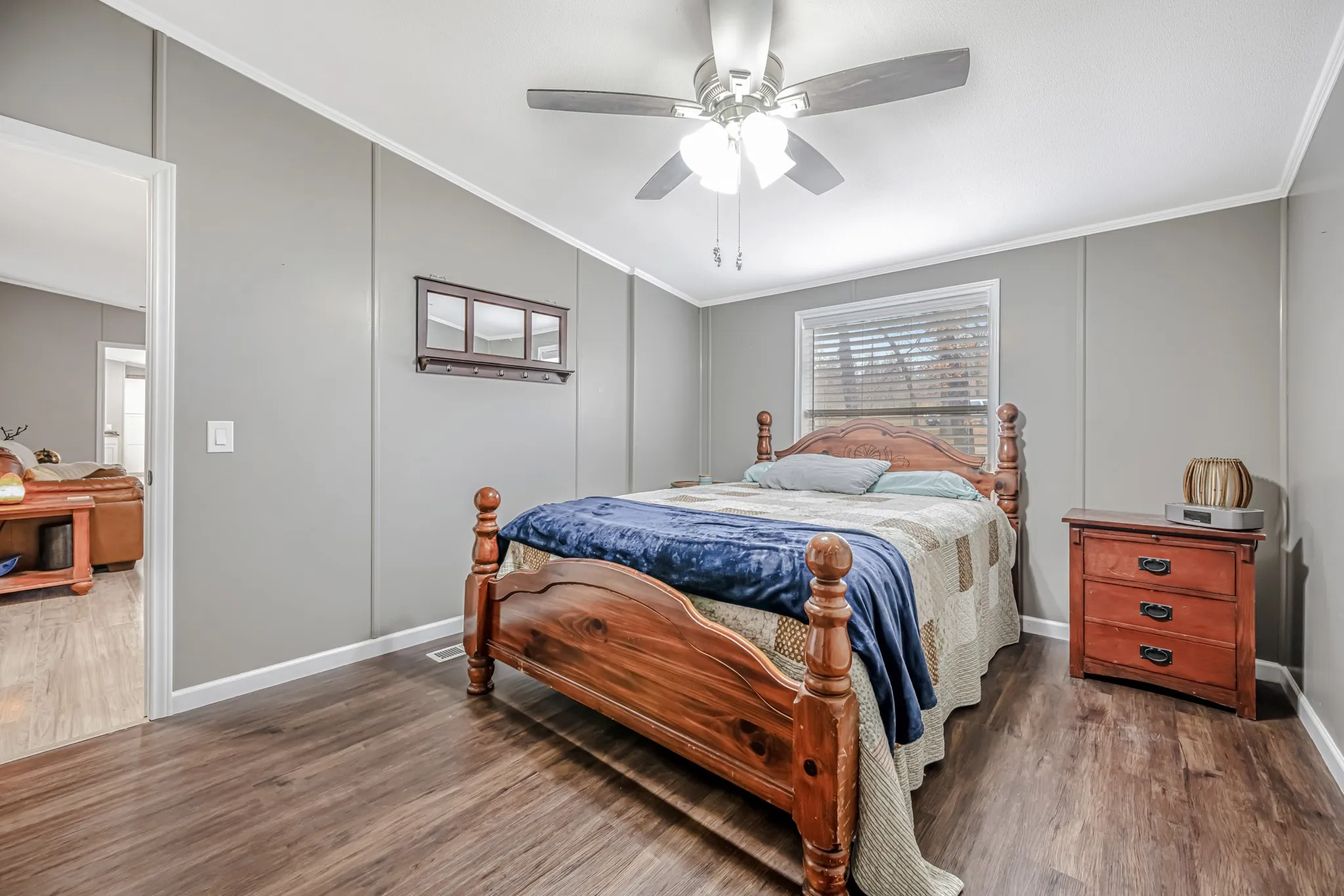 Mobile Home For Sale in Hill County , 304 Hcr 1433, Covington, Texas 76636, 3 Bedroom, 2 Bathroom, Garage spaces, 1,792 Sqft, built in 1992, mls#21348802, Real Estate Agent in Covington, Homes For Sale in Hill county, Homes For Sale in Covington, Realtor in Covington Texas, Real Estate Brokerage Independent Realty Texas, Luminita Cordes Realtor