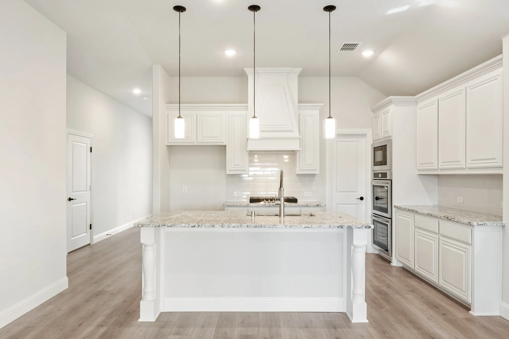 Single Family Residence For Sale in Parker County , 131 Kingfisher Lane, Aledo, Texas 76008, 3 Bedroom, 2 Bathroom, 2 Garage spaces, 2,034 Sqft, built in 2026, mls#21351092, Real Estate Agent in Aledo, Homes For Sale in Parker county, Homes For Sale in Aledo, Realtor in Aledo Texas, Real Estate Brokerage Independent Realty Texas, Luminita Cordes Realtor