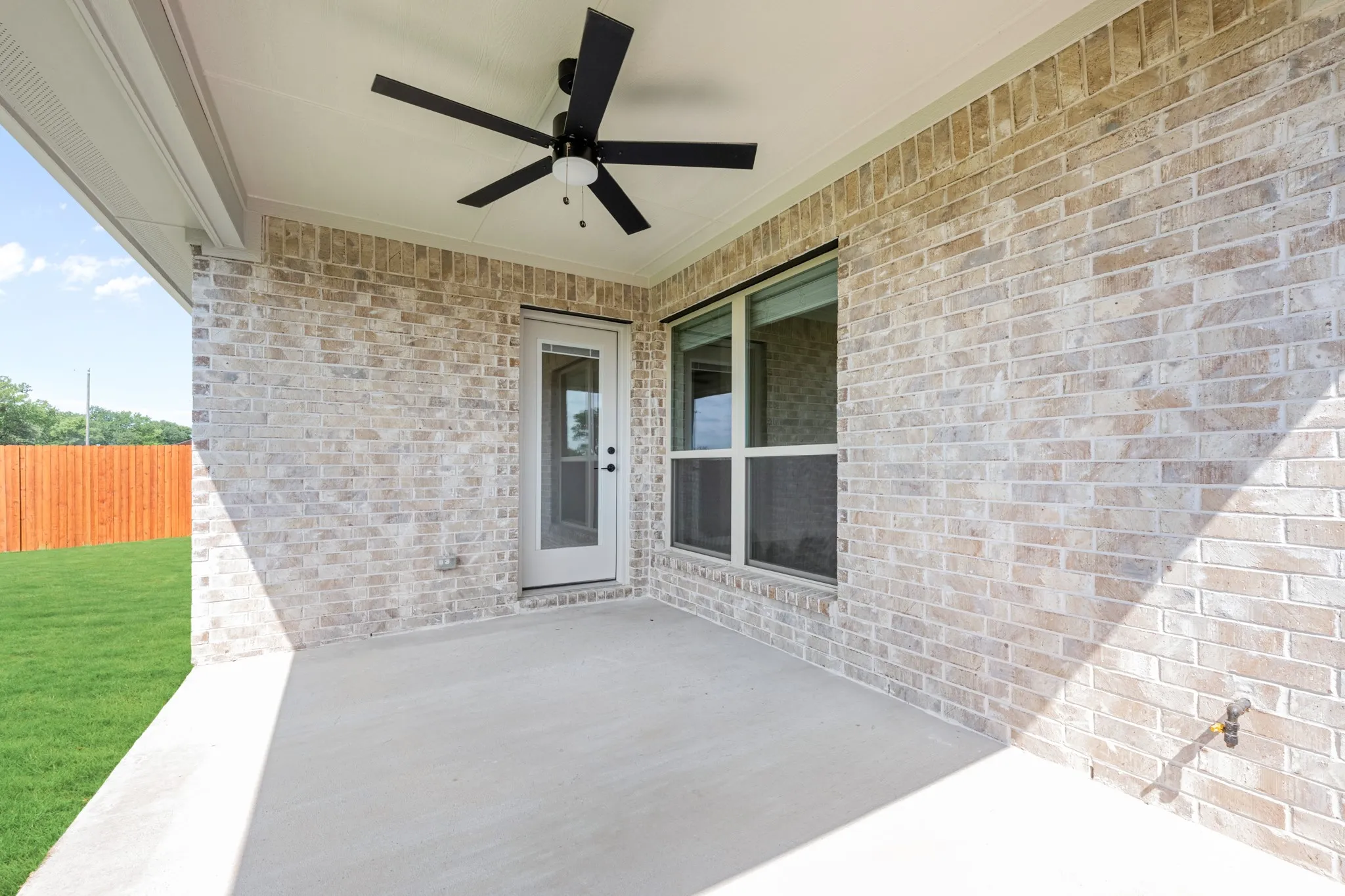 Single Family Residence For Sale in Parker County , 131 Kingfisher Lane, Aledo, Texas 76008, 3 Bedroom, 2 Bathroom, 2 Garage spaces, 2,034 Sqft, built in 2026, mls#21351092, Real Estate Agent in Aledo, Homes For Sale in Parker county, Homes For Sale in Aledo, Realtor in Aledo Texas, Real Estate Brokerage Independent Realty Texas, Luminita Cordes Realtor