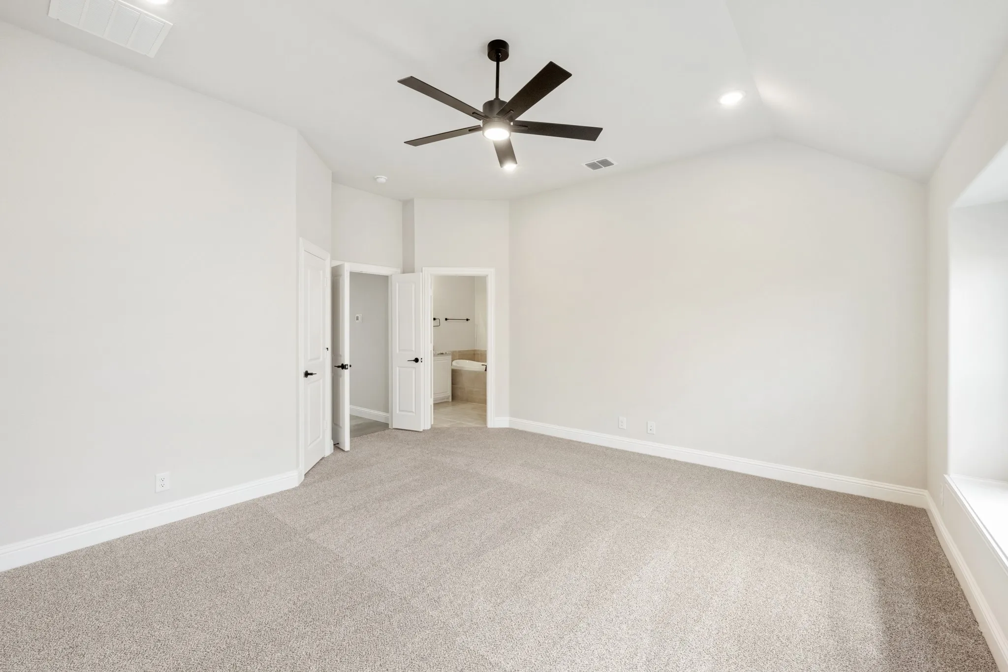 Single Family Residence For Sale in Parker County , 131 Kingfisher Lane, Aledo, Texas 76008, 3 Bedroom, 2 Bathroom, 2 Garage spaces, 2,034 Sqft, built in 2026, mls#21351092, Real Estate Agent in Aledo, Homes For Sale in Parker county, Homes For Sale in Aledo, Realtor in Aledo Texas, Real Estate Brokerage Independent Realty Texas, Luminita Cordes Realtor