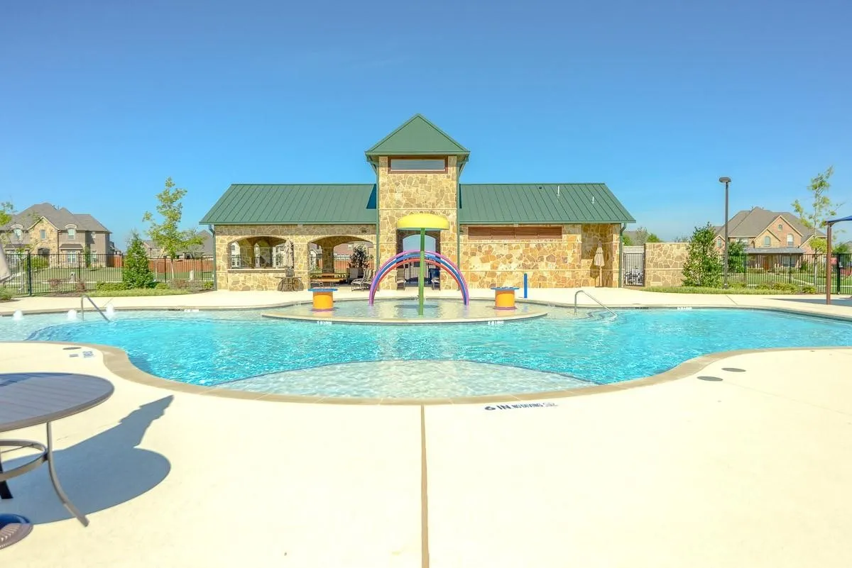 Single Family Residence For Sale in Dallas County , 313 Suncrest Way, Sunnyvale, Texas 75182, 4 Bedroom, 4 Bathroom, 2 Garage spaces, 3,191 Sqft, built in 2023, mls#21351033, Real Estate Agent in Sunnyvale, Homes For Sale in Dallas county, Homes For Sale in Sunnyvale, Realtor in Sunnyvale Texas, Real Estate Brokerage Independent Realty Texas, Luminita Cordes Realtor