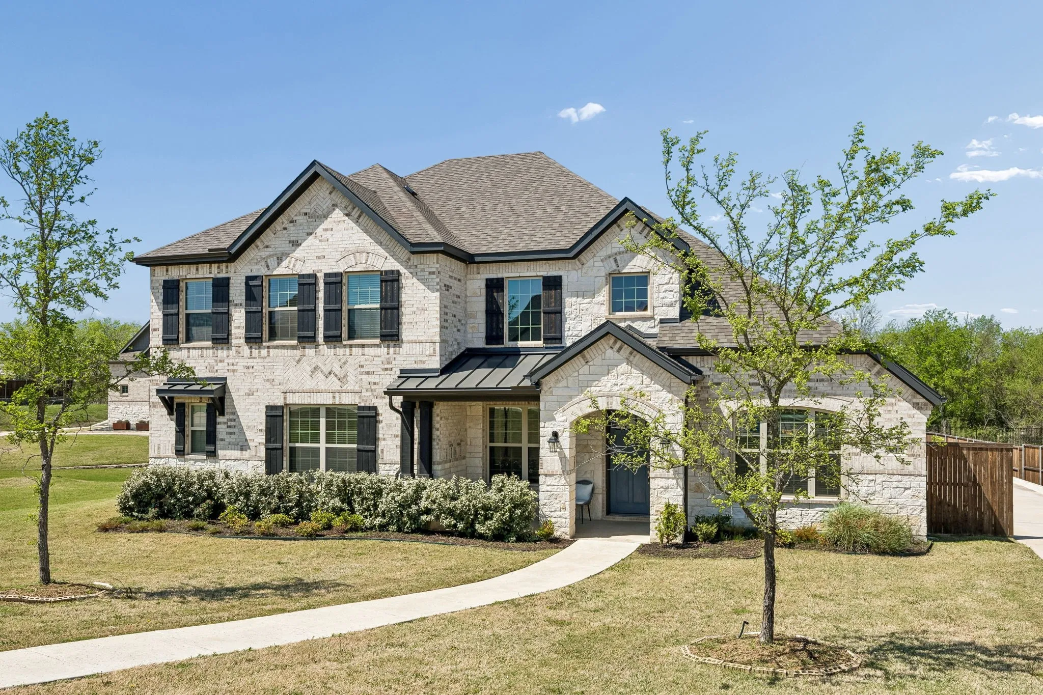 Single Family Residence For Sale in Dallas County , 313 Suncrest Way, Sunnyvale, Texas 75182, 4 Bedroom, 4 Bathroom, 2 Garage spaces, 3,191 Sqft, built in 2023, mls#21351033, Real Estate Agent in Sunnyvale, Homes For Sale in Dallas county, Homes For Sale in Sunnyvale, Realtor in Sunnyvale Texas, Real Estate Brokerage Independent Realty Texas, Luminita Cordes Realtor