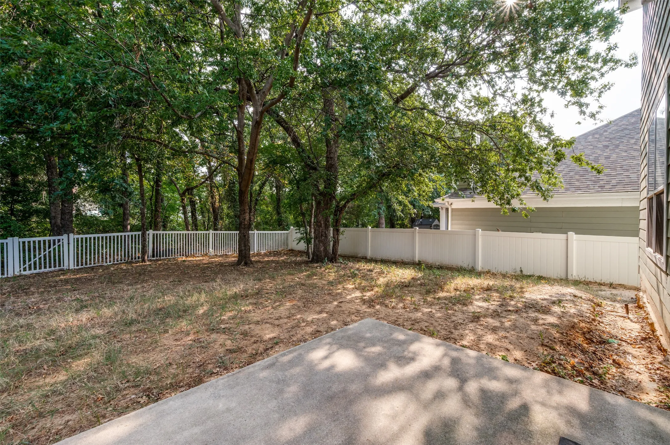 Single Family Residence For Sale in Denton County , 9939 Wethers Field Circle, Providence Village, Texas 76227, 3 Bedroom, 3 Bathroom, 2 Garage spaces, 2,360 Sqft, built in 2010, mls#21348264, Real Estate Agent in Providence Village, Homes For Sale in Denton county, Homes For Sale in Providence Village, Realtor in Providence Village Texas, Real Estate Brokerage Independent Realty Texas, Luminita Cordes Realtor