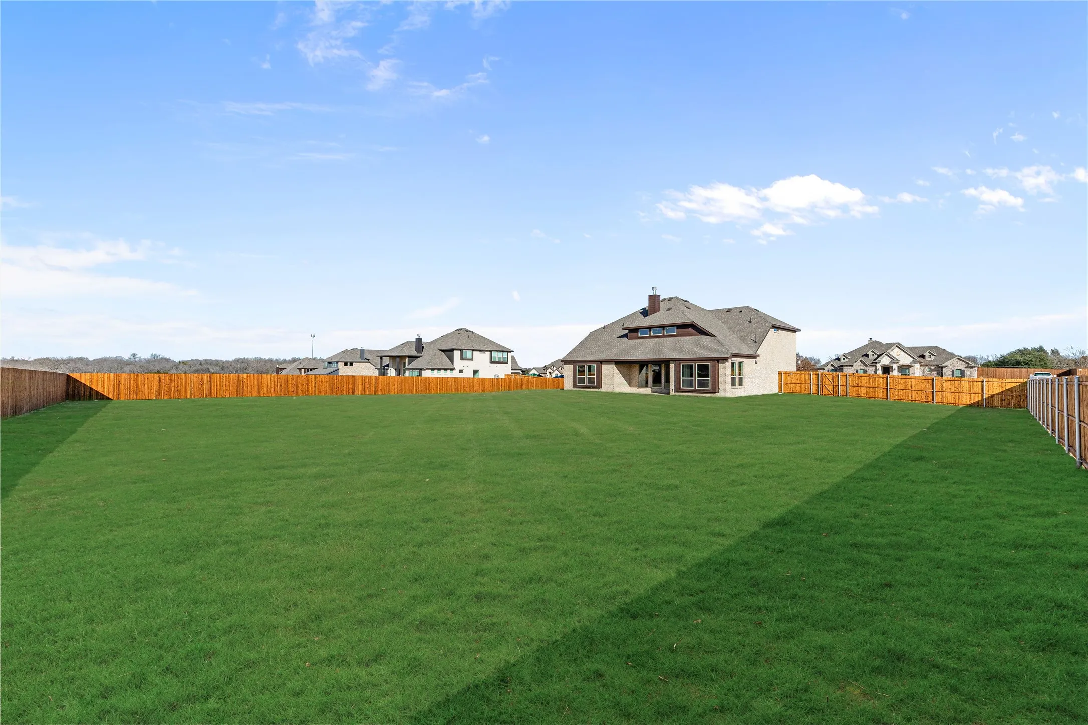 Single Family Residence For Sale in Ellis County , 673 Serenity Lane, Red Oak, Texas 75154, 5 Bedroom, 4 Bathroom, 3 Garage spaces, 3,280 Sqft, built in 2025, mls#21351099, Real Estate Agent in Red Oak, Homes For Sale in Ellis county, Homes For Sale in Red Oak, Realtor in Red Oak Texas, Real Estate Brokerage Independent Realty Texas, Luminita Cordes Realtor