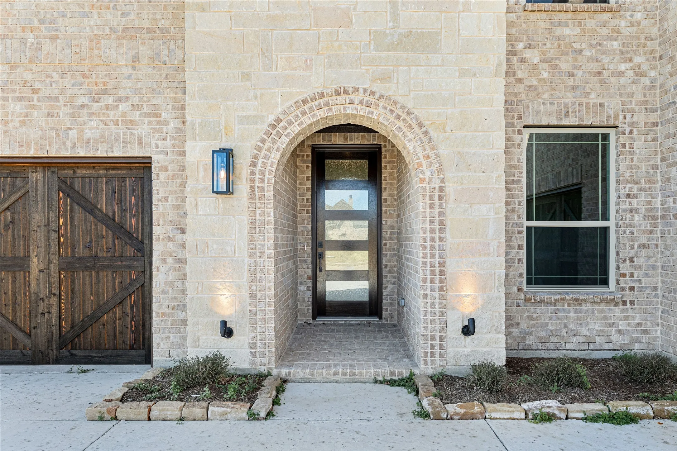 Single Family Residence For Sale in Ellis County , 673 Serenity Lane, Red Oak, Texas 75154, 5 Bedroom, 4 Bathroom, 3 Garage spaces, 3,280 Sqft, built in 2025, mls#21351099, Real Estate Agent in Red Oak, Homes For Sale in Ellis county, Homes For Sale in Red Oak, Realtor in Red Oak Texas, Real Estate Brokerage Independent Realty Texas, Luminita Cordes Realtor