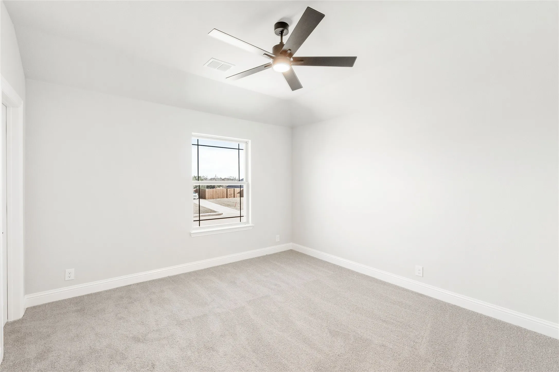Single Family Residence For Sale in Ellis County , 673 Serenity Lane, Red Oak, Texas 75154, 5 Bedroom, 4 Bathroom, 3 Garage spaces, 3,280 Sqft, built in 2025, mls#21351099, Real Estate Agent in Red Oak, Homes For Sale in Ellis county, Homes For Sale in Red Oak, Realtor in Red Oak Texas, Real Estate Brokerage Independent Realty Texas, Luminita Cordes Realtor