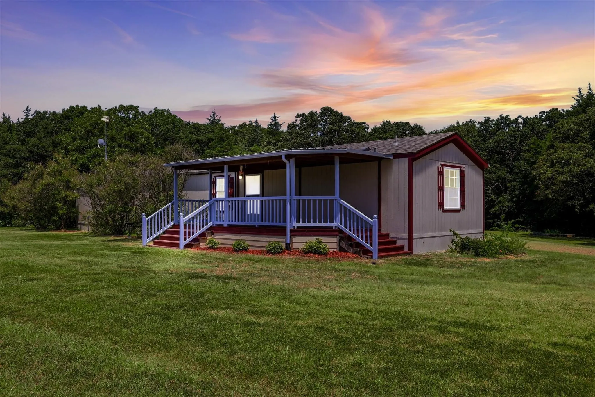 Mobile Home For Sale in Fannin County , 8775 E Fm 273, Ivanhoe, Texas 75447, 3 Bedroom, 2 Bathroom, 2 Garage spaces, 1,368 Sqft, built in 2013, mls#21350228, Real Estate Agent in Ivanhoe, Homes For Sale in Fannin county, Homes For Sale in Ivanhoe, Realtor in Ivanhoe Texas, Real Estate Brokerage Independent Realty Texas, Luminita Cordes Realtor