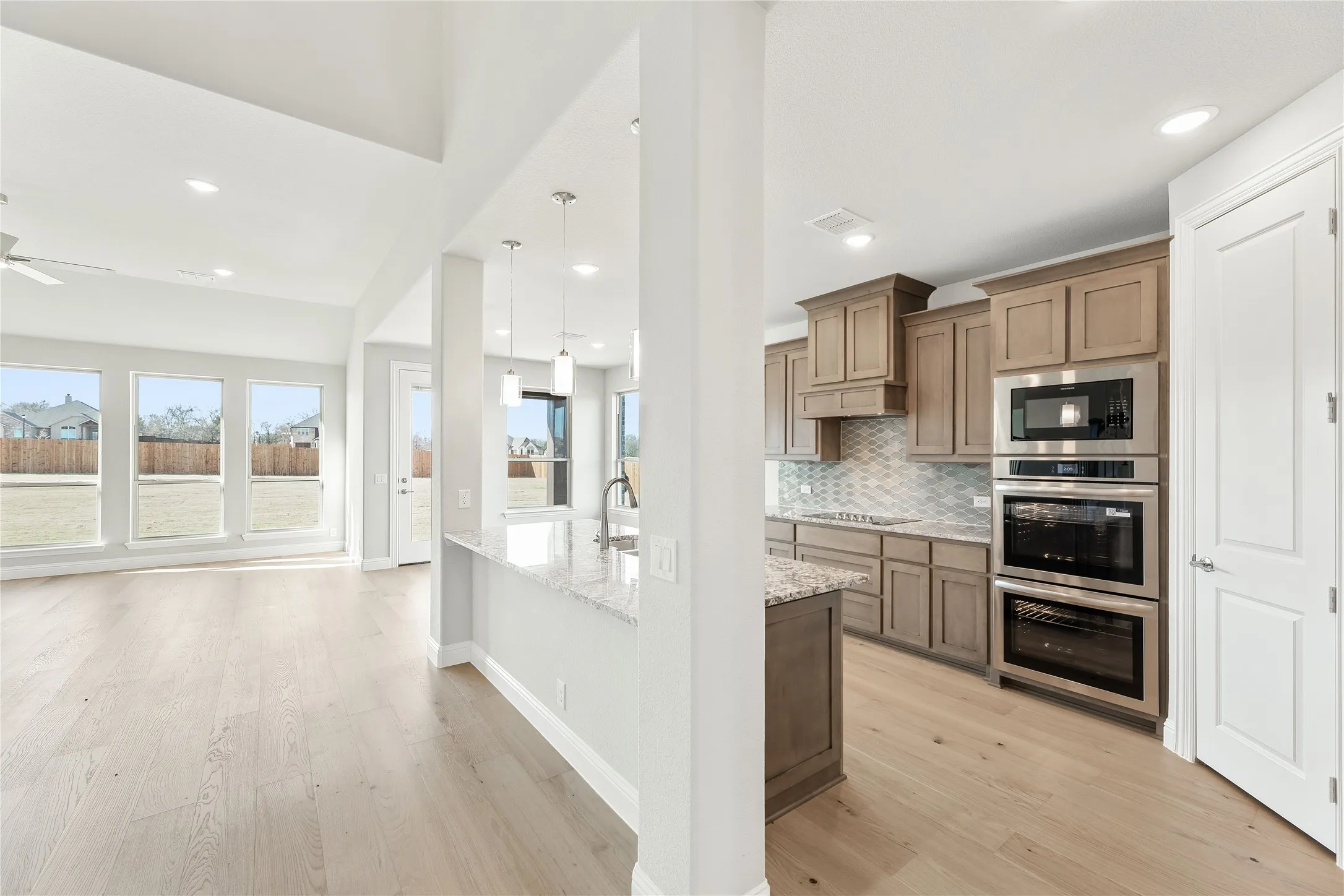 Single Family Residence For Sale in Ellis County , 733 Serenity Lane, Red Oak, Texas 75154, 4 Bedroom, 4 Bathroom, 3 Garage spaces, 3,430 Sqft, built in 2025, mls#21351107, Real Estate Agent in Red Oak, Homes For Sale in Ellis county, Homes For Sale in Red Oak, Realtor in Red Oak Texas, Real Estate Brokerage Independent Realty Texas, Luminita Cordes Realtor