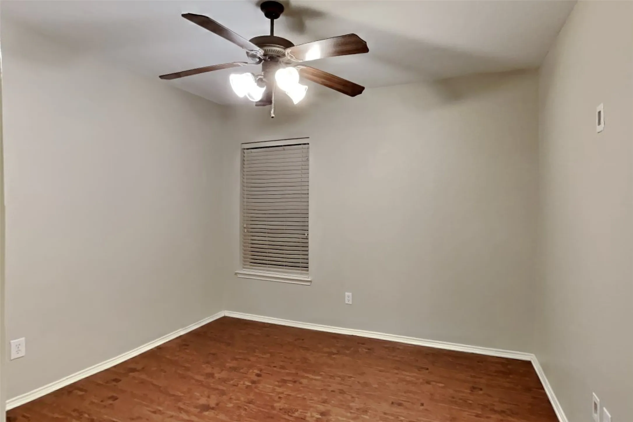 Single Family Residence For Rent in Rockwall County , 423 Butternut Drive, Fate, Texas 75087, 3 Bedroom, 2 Bathroom, 2 Garage spaces, 1,769 Sqft, built in 2004, mls#21351112, Real Estate Agent in Fate, Homes For Rent in Rockwall county, Homes For Rent in Fate, Realtor in Fate Texas, Real Estate Brokerage Independent Realty Texas, Luminita Cordes Realtor