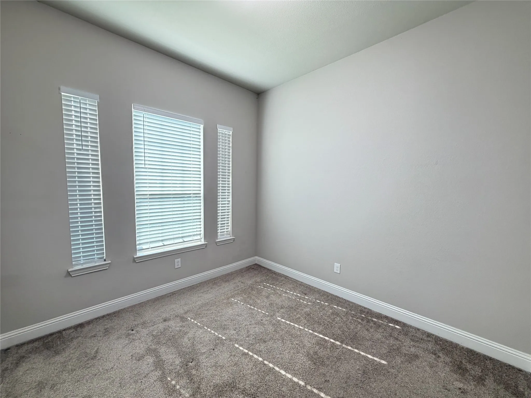 Single Family Residence For Rent in Tarrant County , 7924 Buttonwood Drive, Fort Worth, Texas 76137, 3 Bedroom, 2 Bathroom, 2 Garage spaces, 1,818 Sqft, built in 2019, mls#21351118, Real Estate Agent in Fort Worth, Homes For Rent in Tarrant county, Homes For Rent in Fort Worth, Realtor in Fort Worth Texas, Real Estate Brokerage Independent Realty Texas, Luminita Cordes Realtor