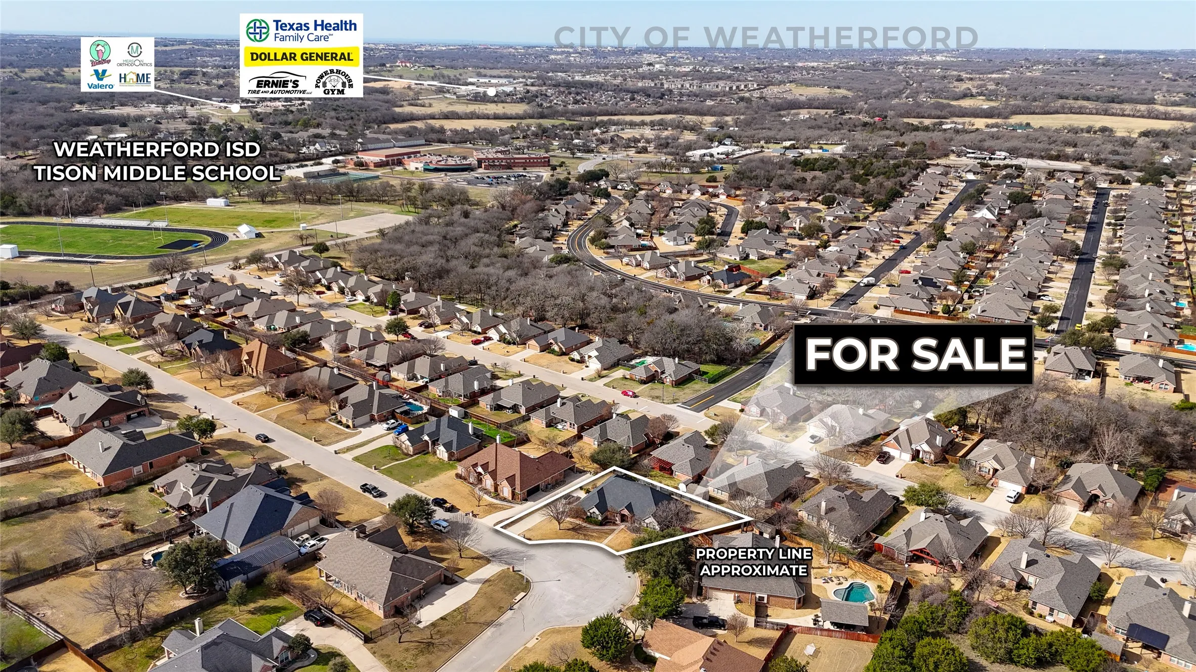 Single Family Residence For Sale in Parker County , 317 Billo Court, Weatherford, Texas 76087, 3 Bedrooms, 3 Bathrooms, 3 Garage spaces, 2,342 Sqft, built in 2004, Price $484,999, mls#21351091, Real Estate Agent in Weatherford, Homes For Sale in Parker county, Homes For Sale in Weatherford, Realtor in Weatherford Texas, Real Estate Brokerage Independent Realty Texas, Luminita Cordes Realtor
