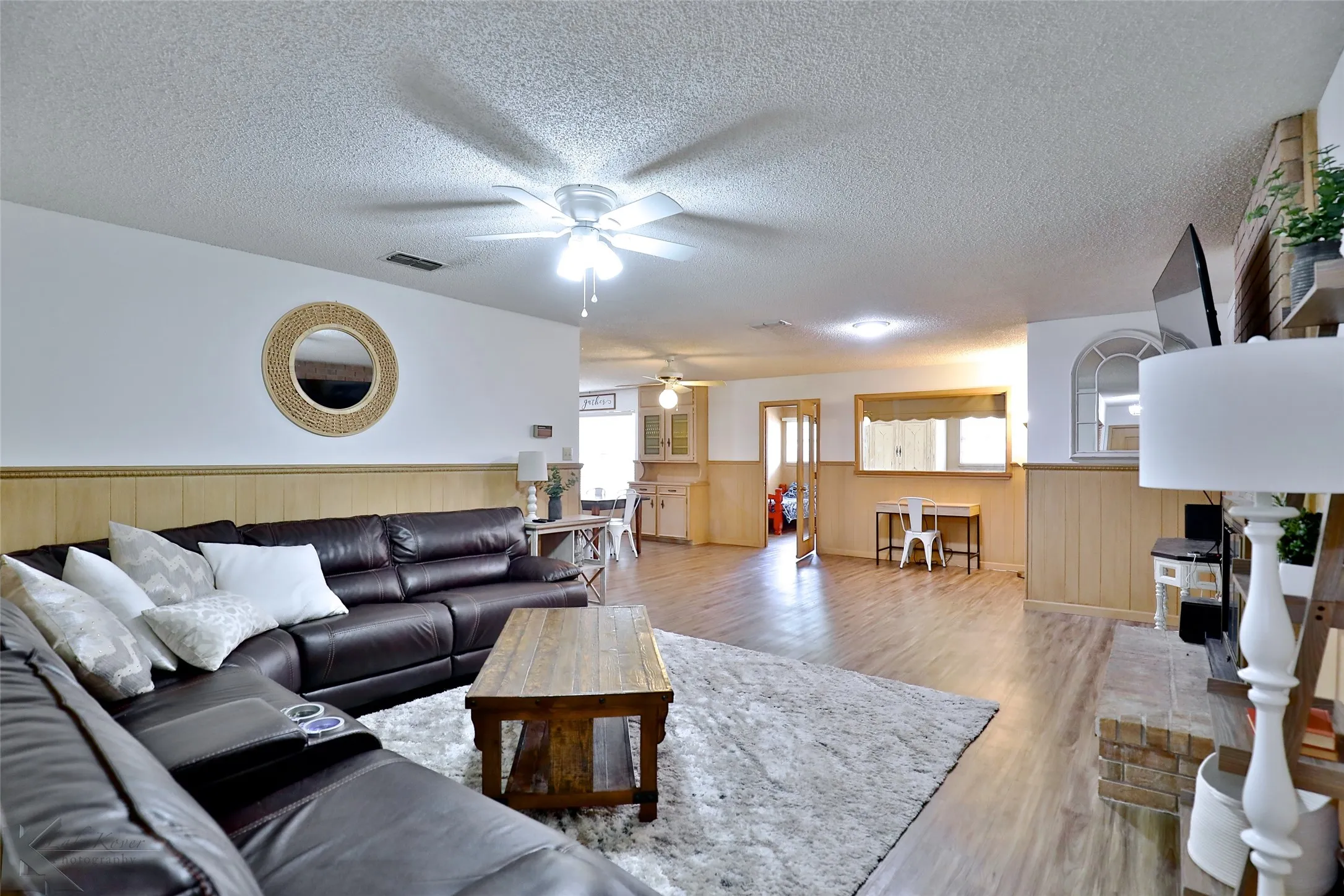 Single Family Residence For Rent in Taylor County , 2810 Arrowhead Drive, Abilene, Texas 79606, 4 Bedroom, 2 Bathroom, 2 Garage spaces, 2,261 Sqft, built in 1972, mls#21349039, Real Estate Agent in Abilene, Homes For Rent in Taylor county, Homes For Rent in Abilene, Realtor in Abilene Texas, Real Estate Brokerage Independent Realty Texas, Luminita Cordes Realtor